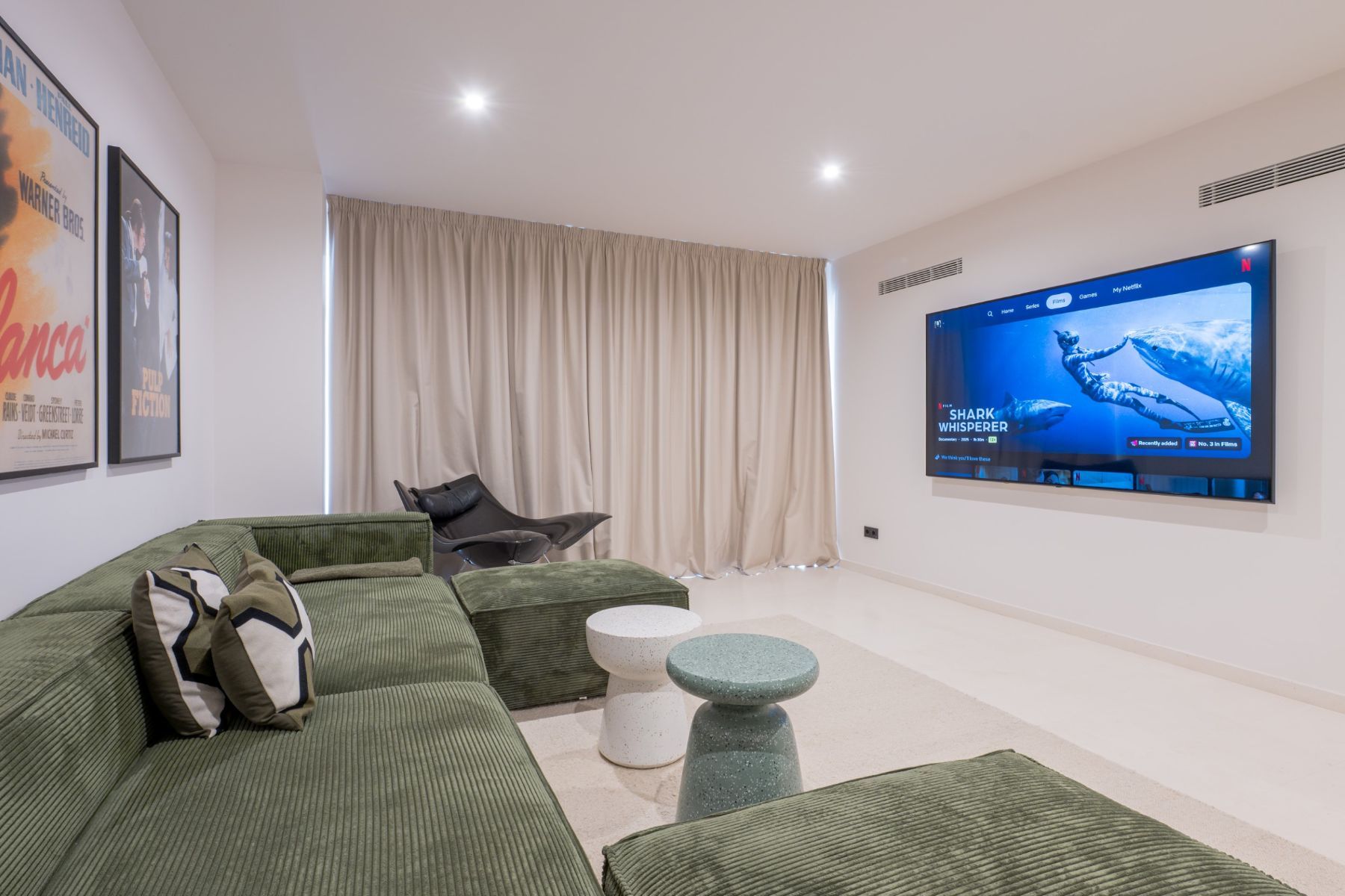 White Horizon villa photo.