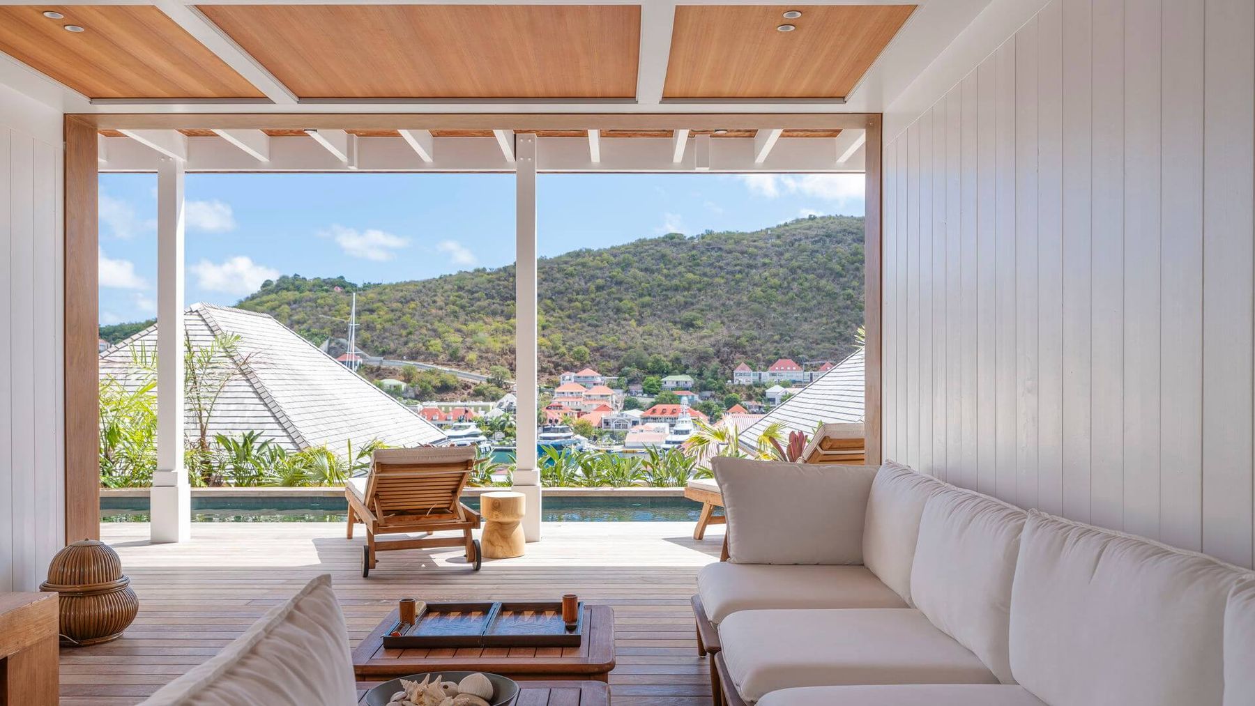 Sea Horse villa photo.