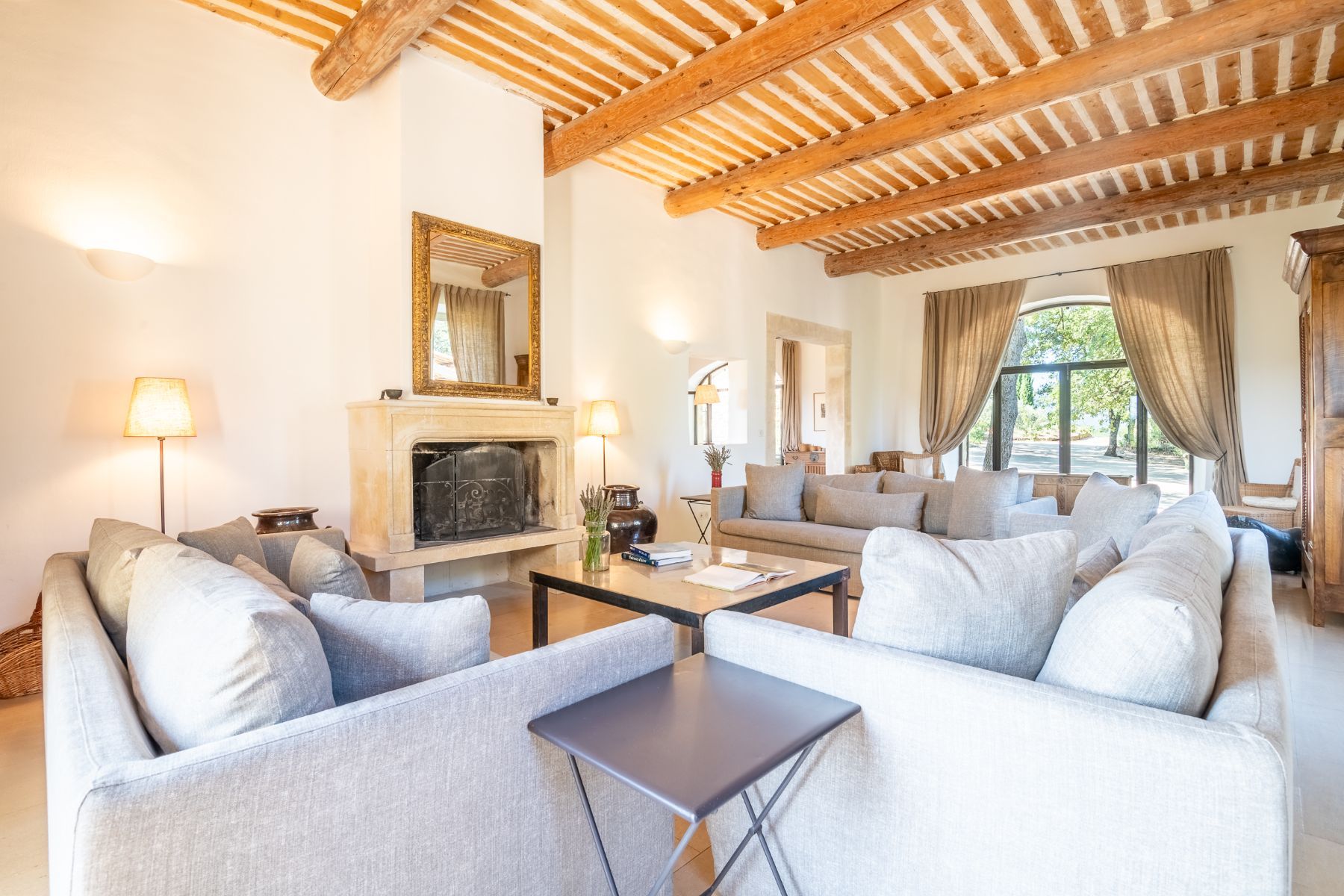 Mas les Gardiols villa photo.