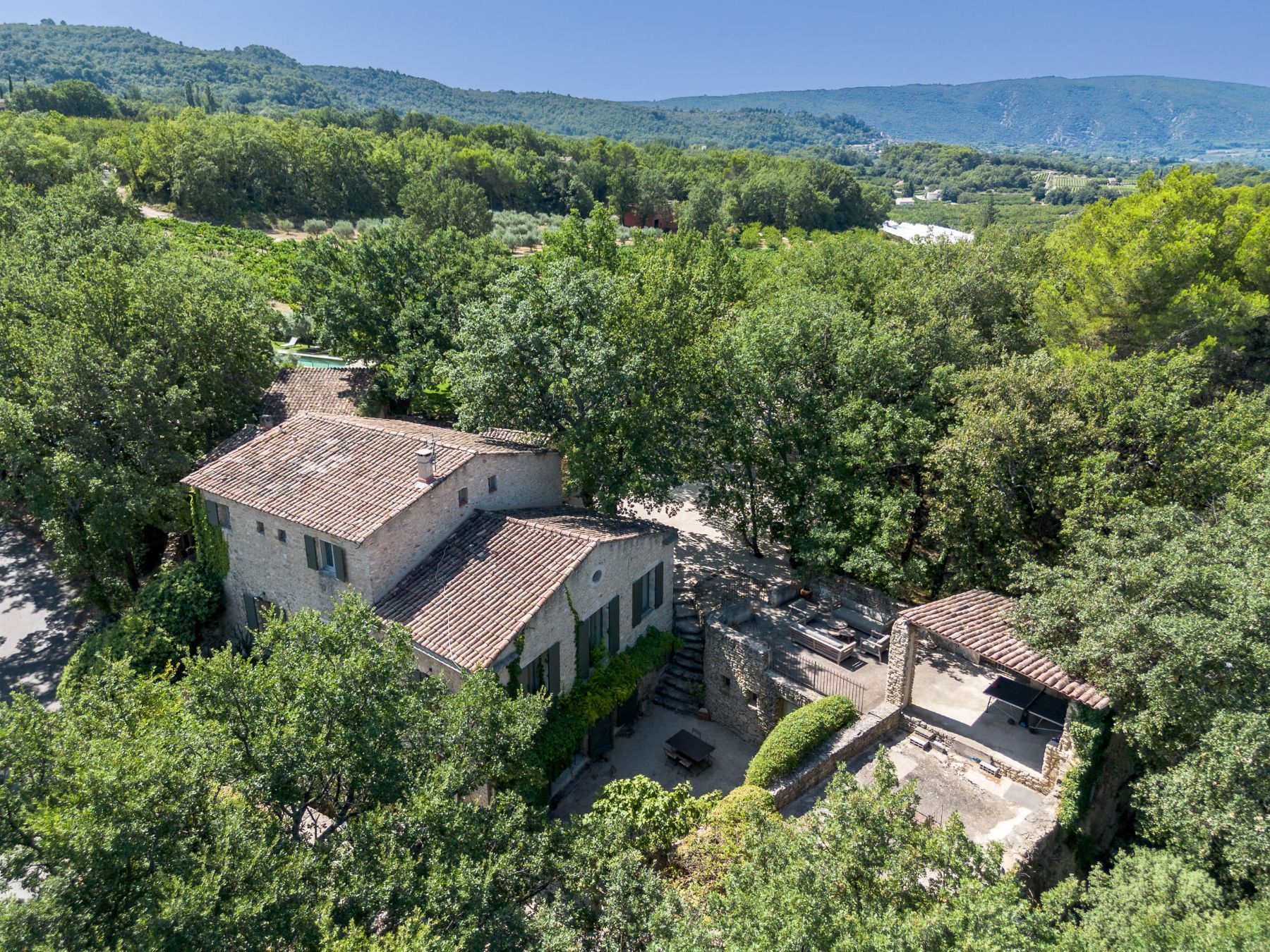 Mas les Gardiols villa photo.