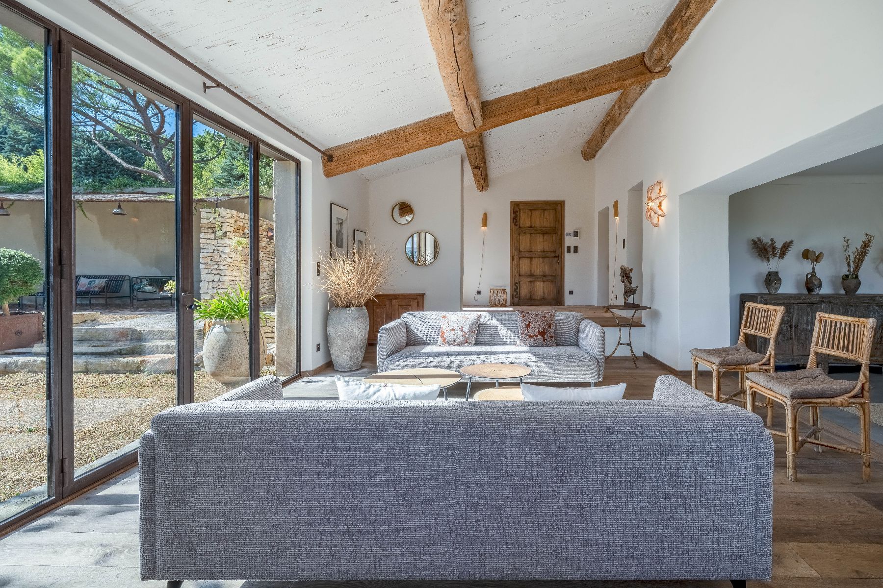 Le Mas des Merveilles villa photo.