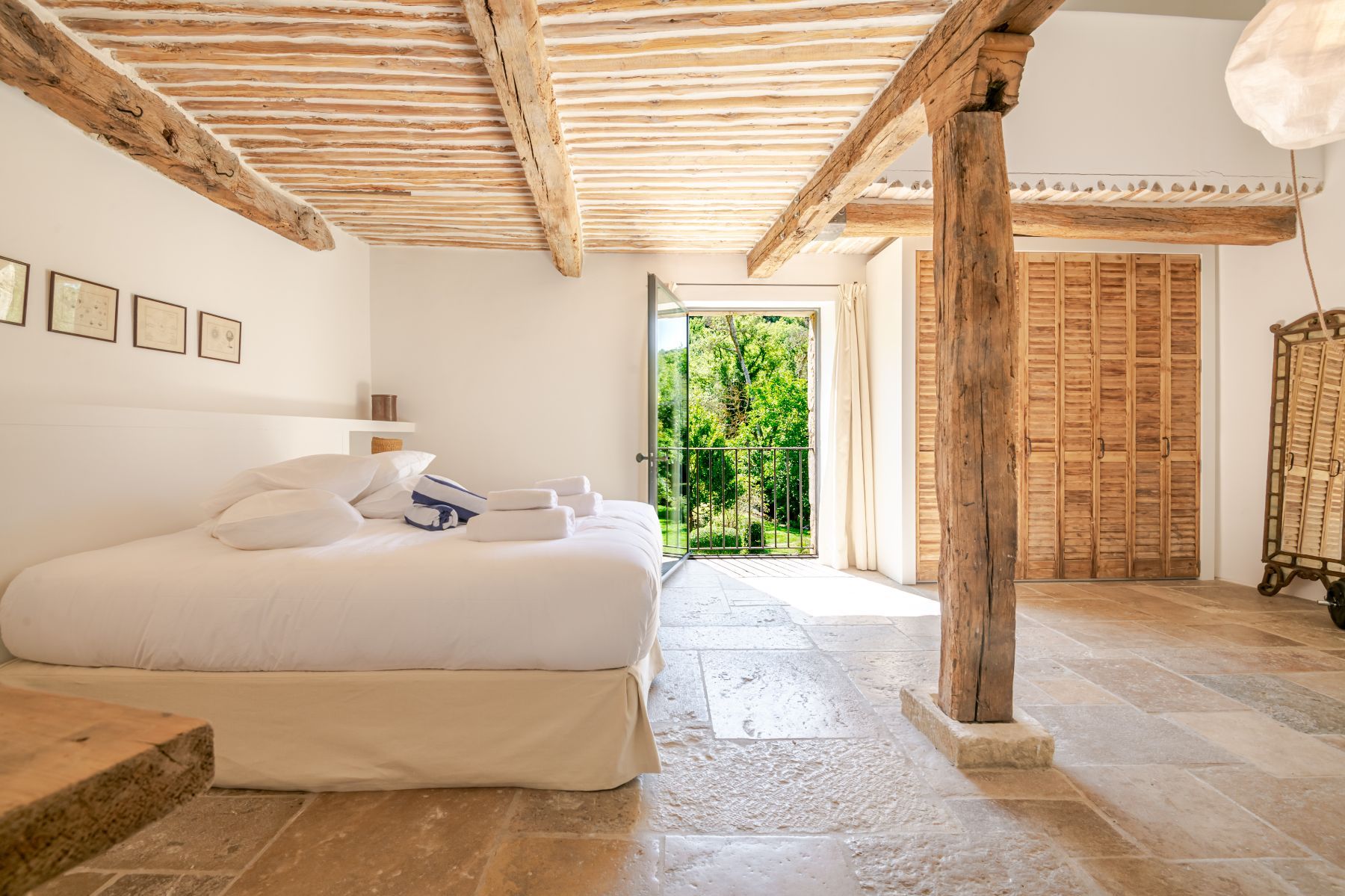 Domaine des Saisons villa photo.