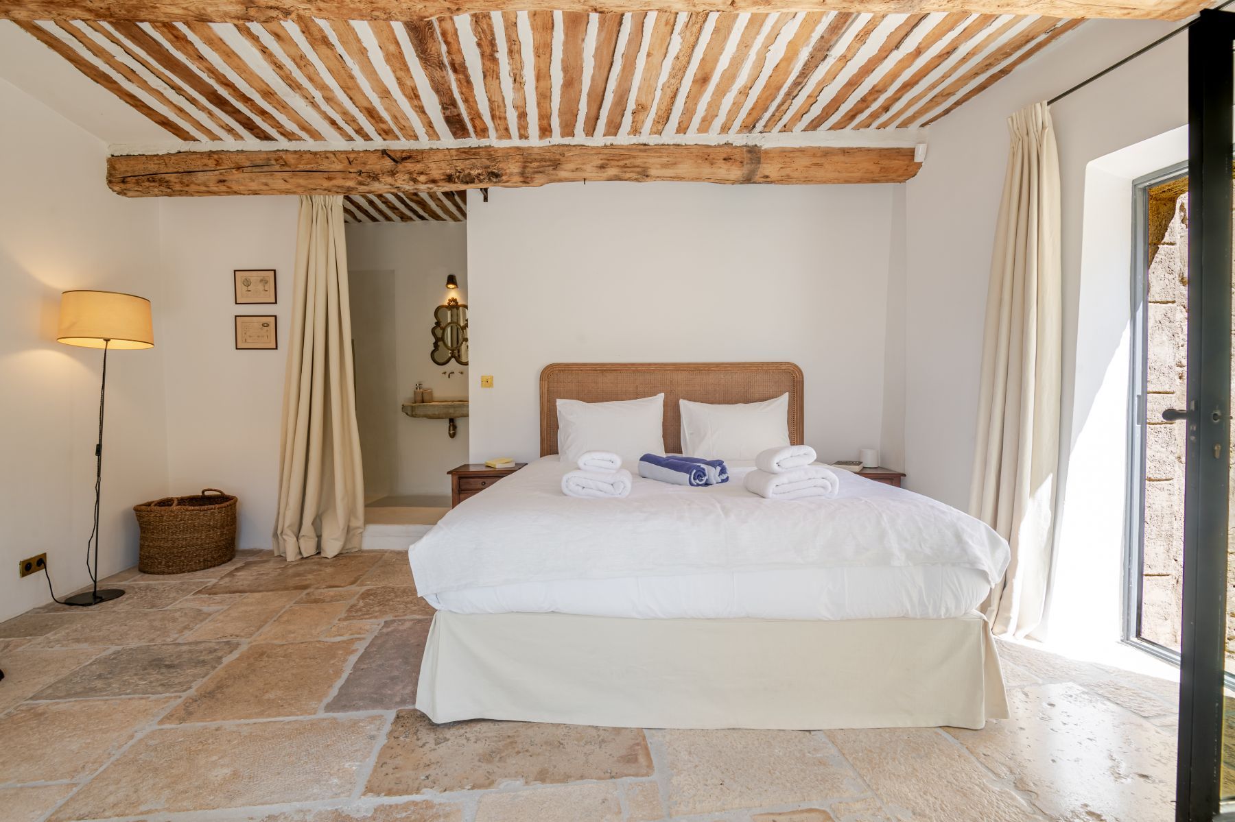 Domaine des Saisons villa photo.