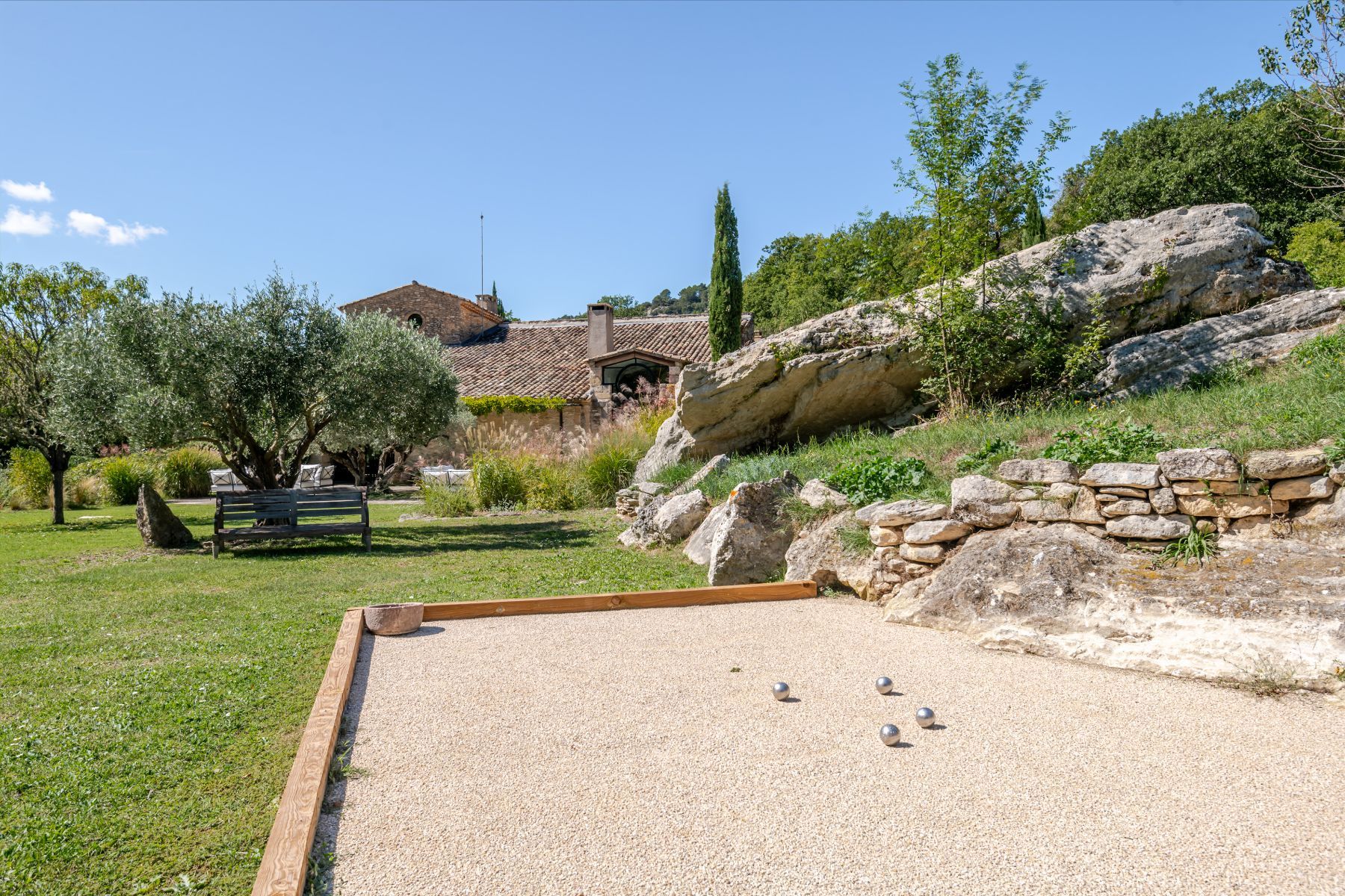 Domaine des Saisons villa photo.
