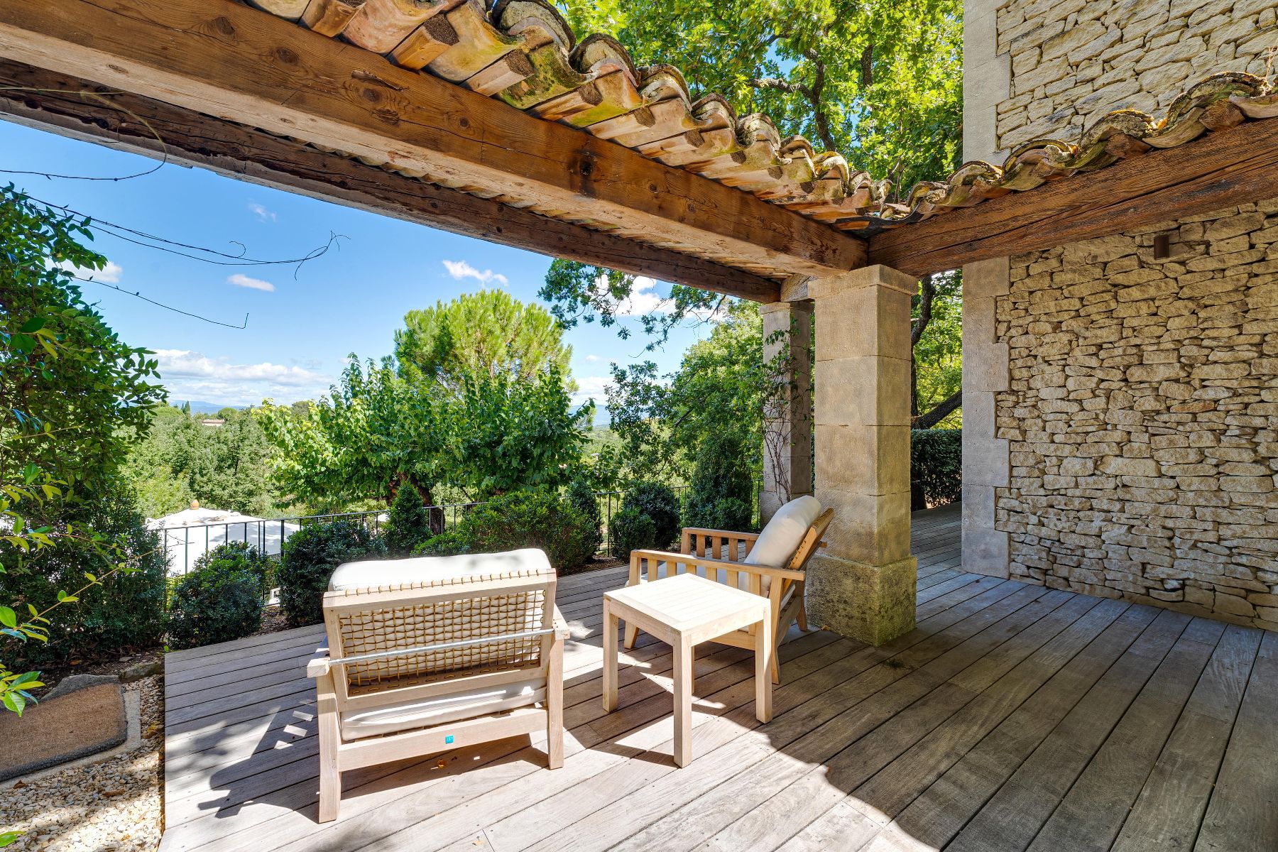 Le Refuge de Provence villa photo.