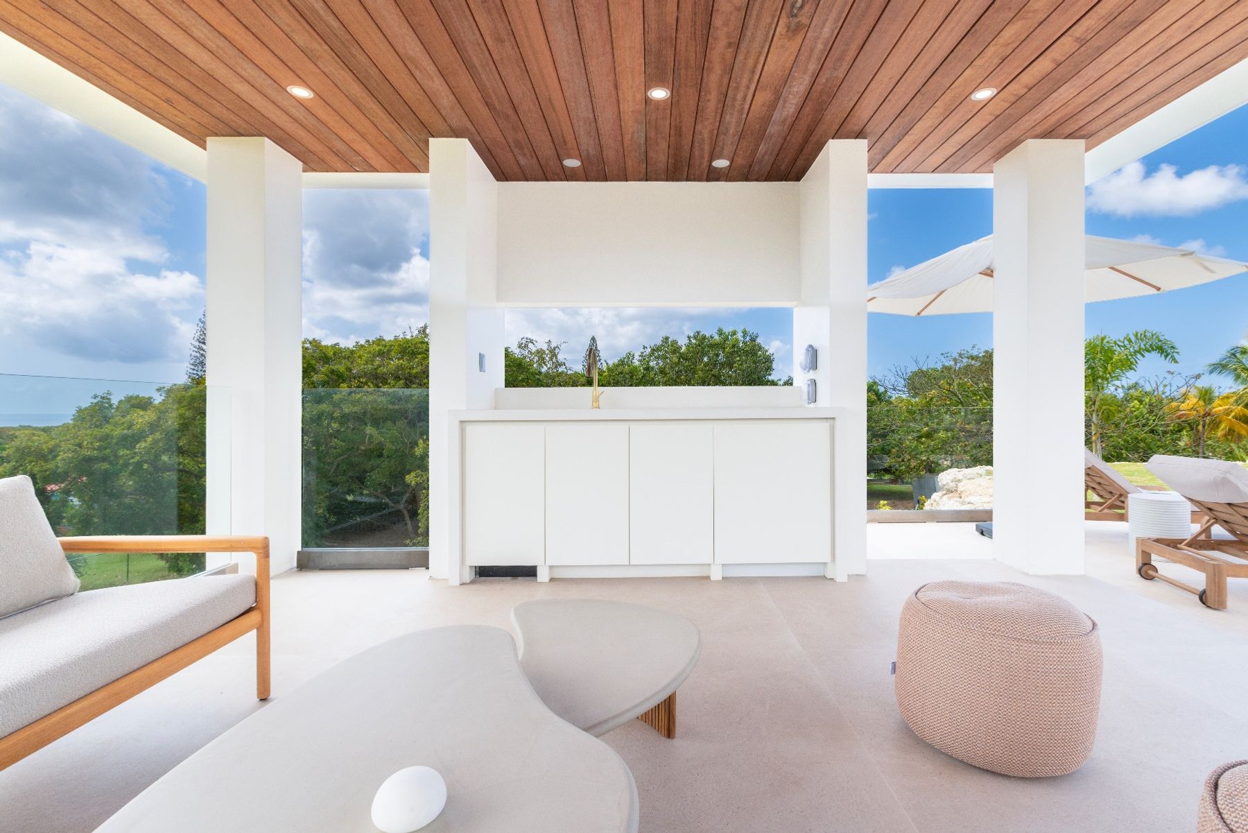 Cloudbreak villa photo.