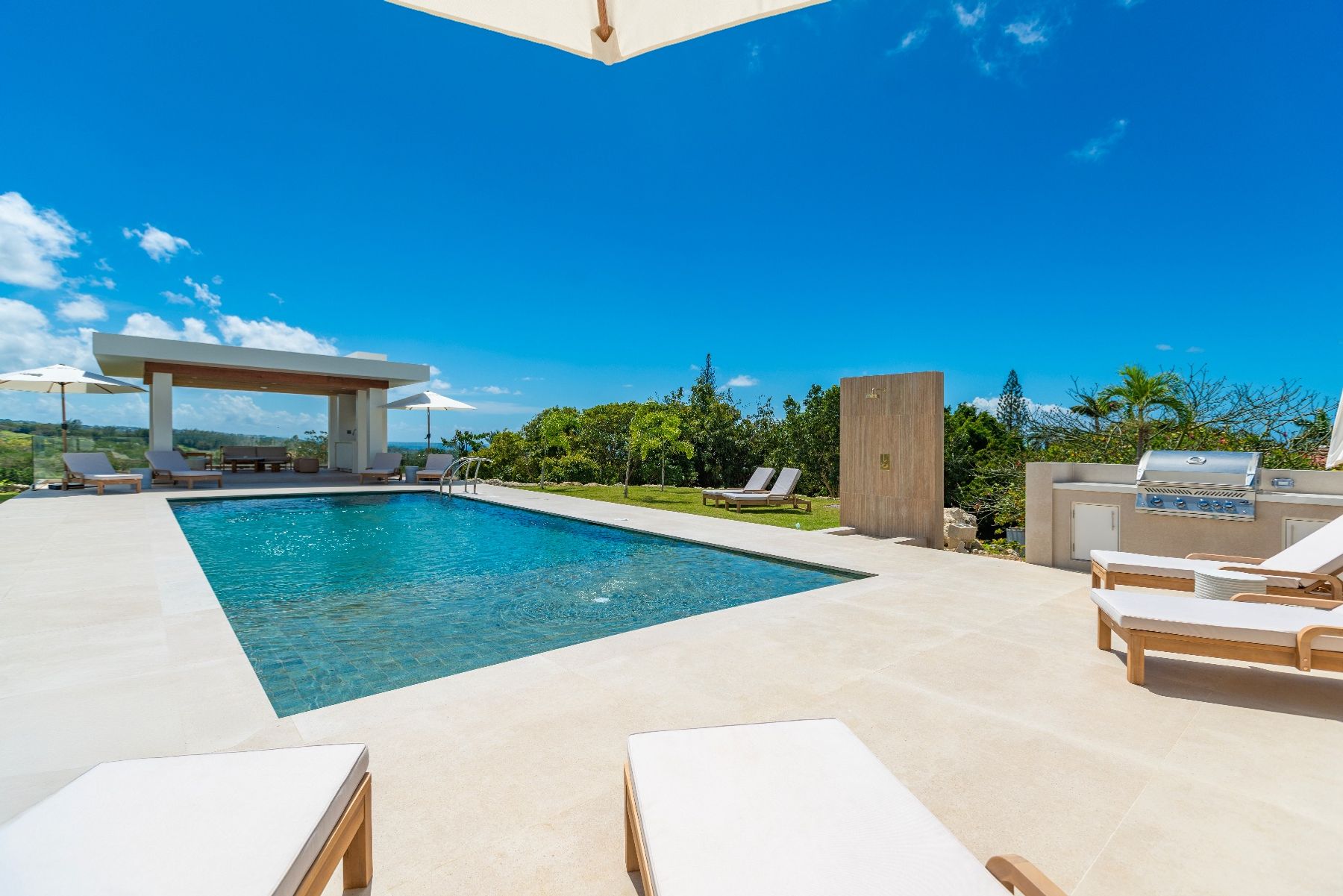 Cloudbreak villa photo.