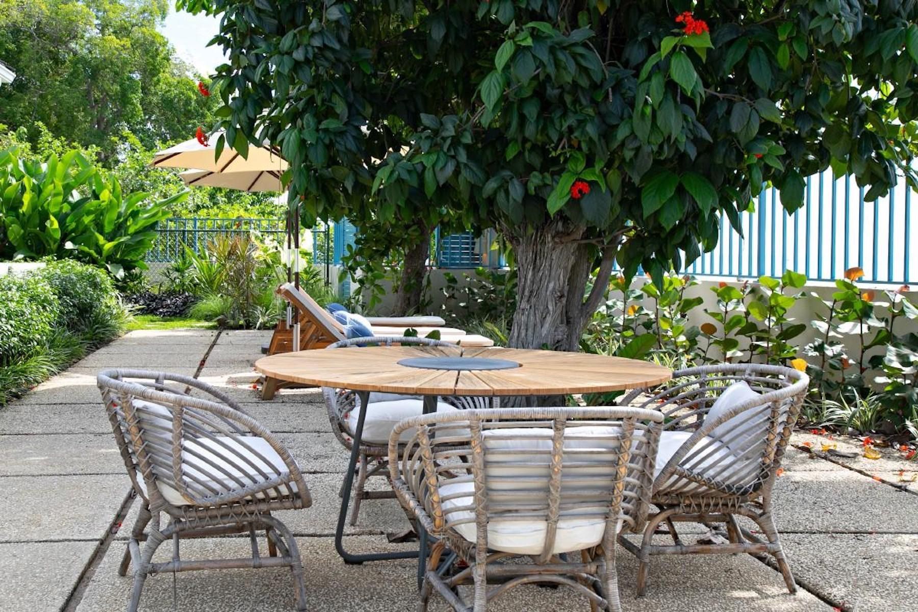 Kaiso villa photo.