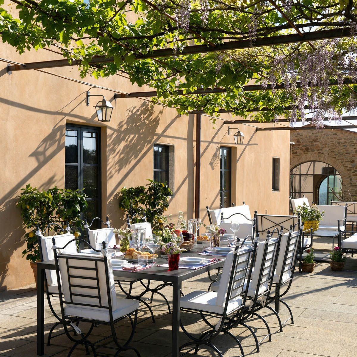 Adulcea villa photo.