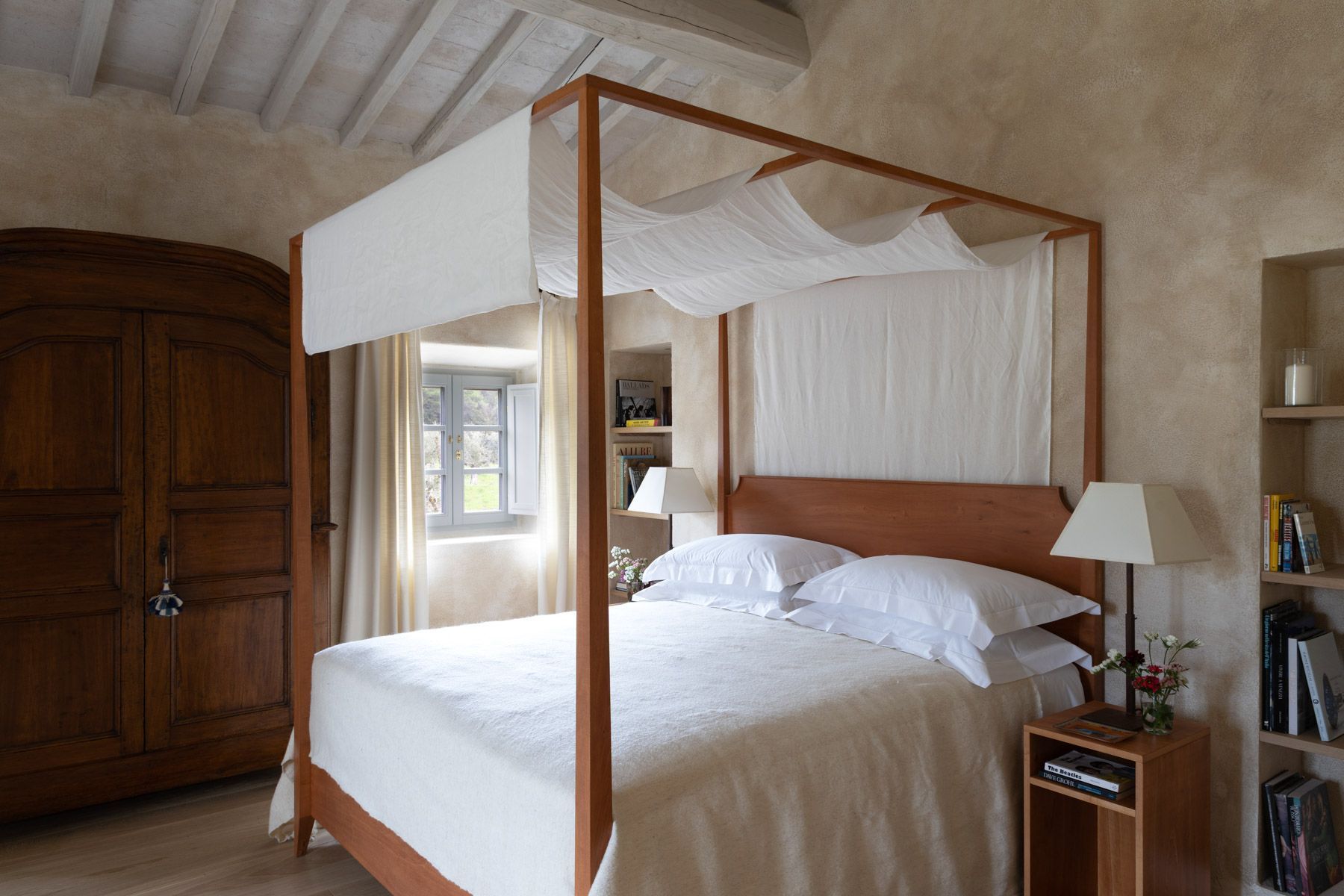 Adulcea villa photo.