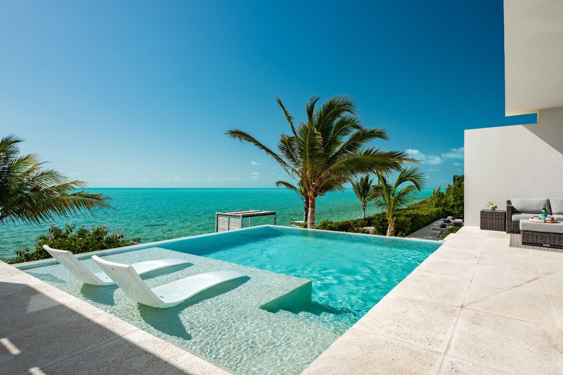  Villa Aqua  villa photo.