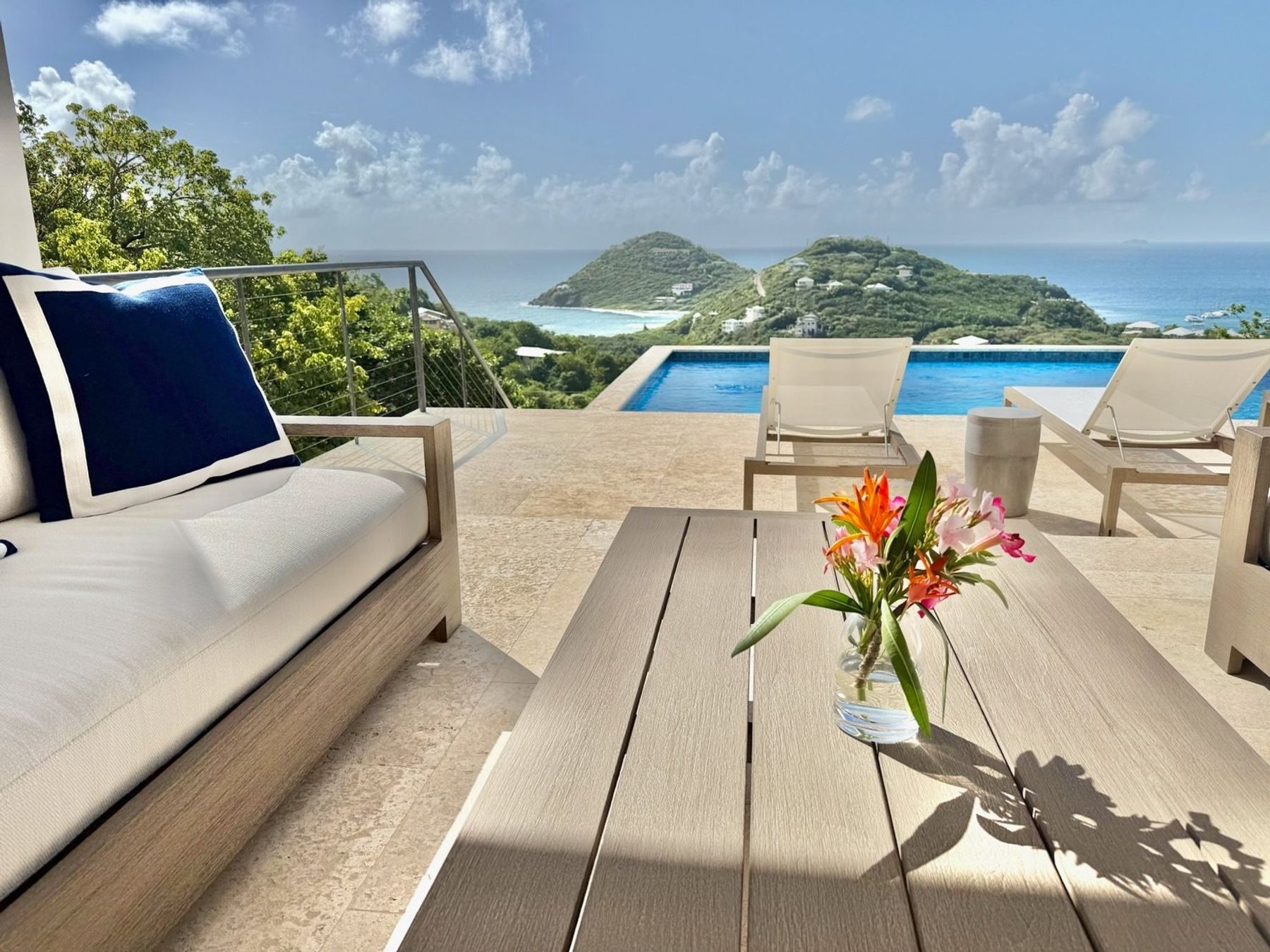 Sea Dream villa photo.