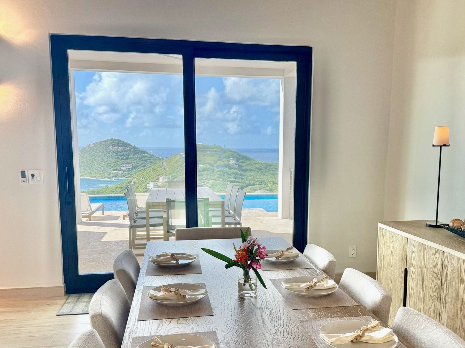 Sea Dream villa photo.