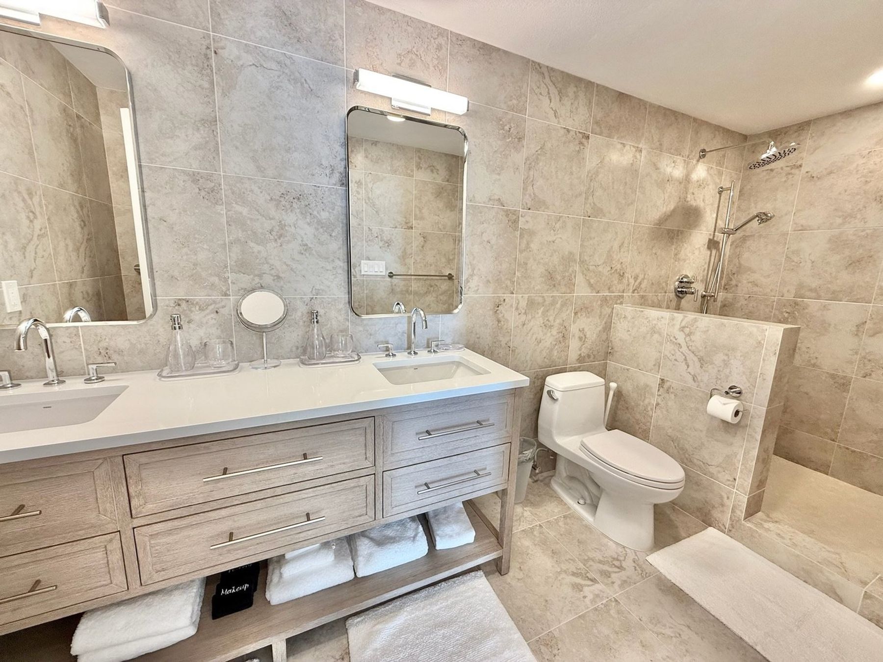 Ensuite