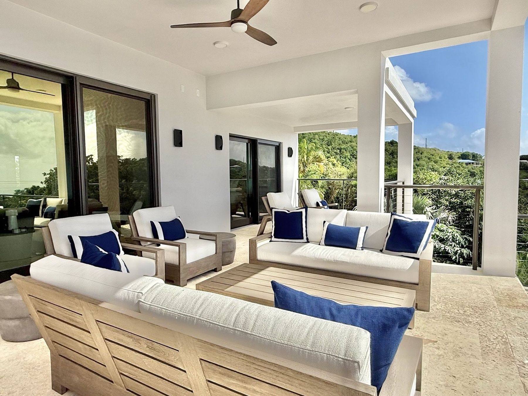 Sea Dream villa photo.