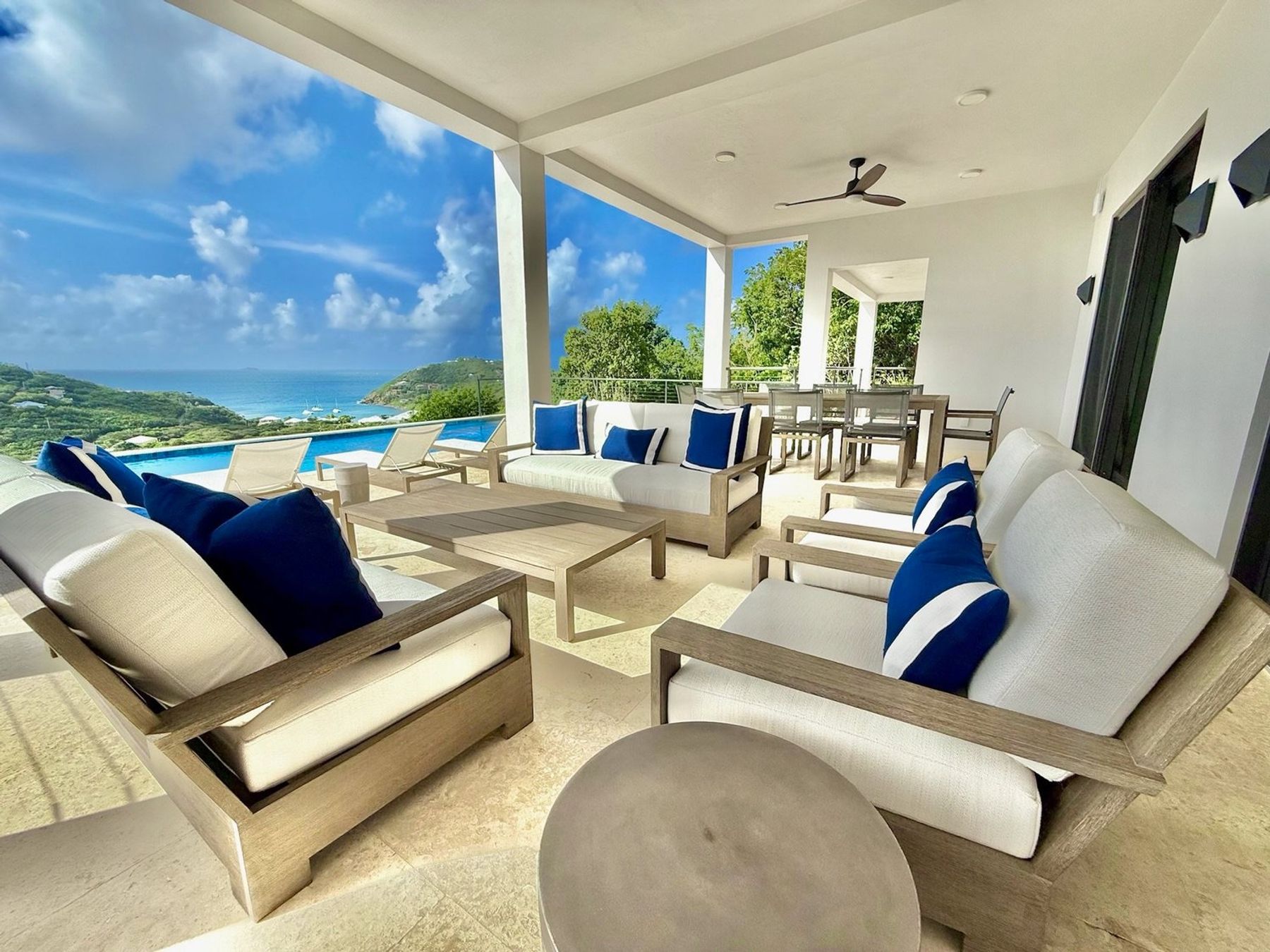 Sea Dream villa photo.