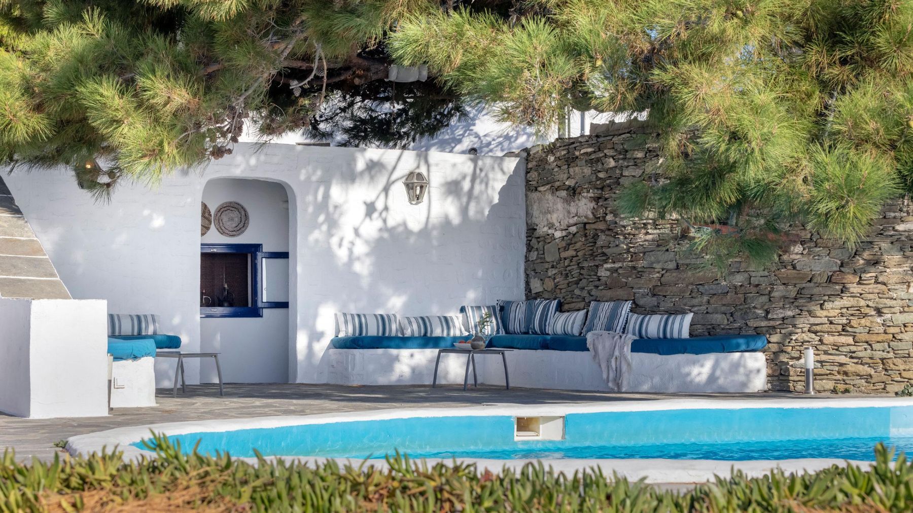 Rainbow villa photo.
