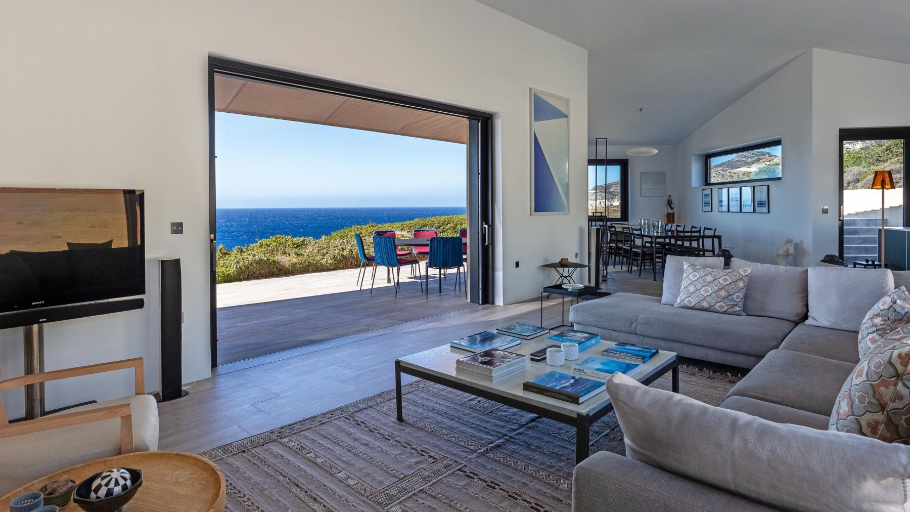 White Cliff villa photo.