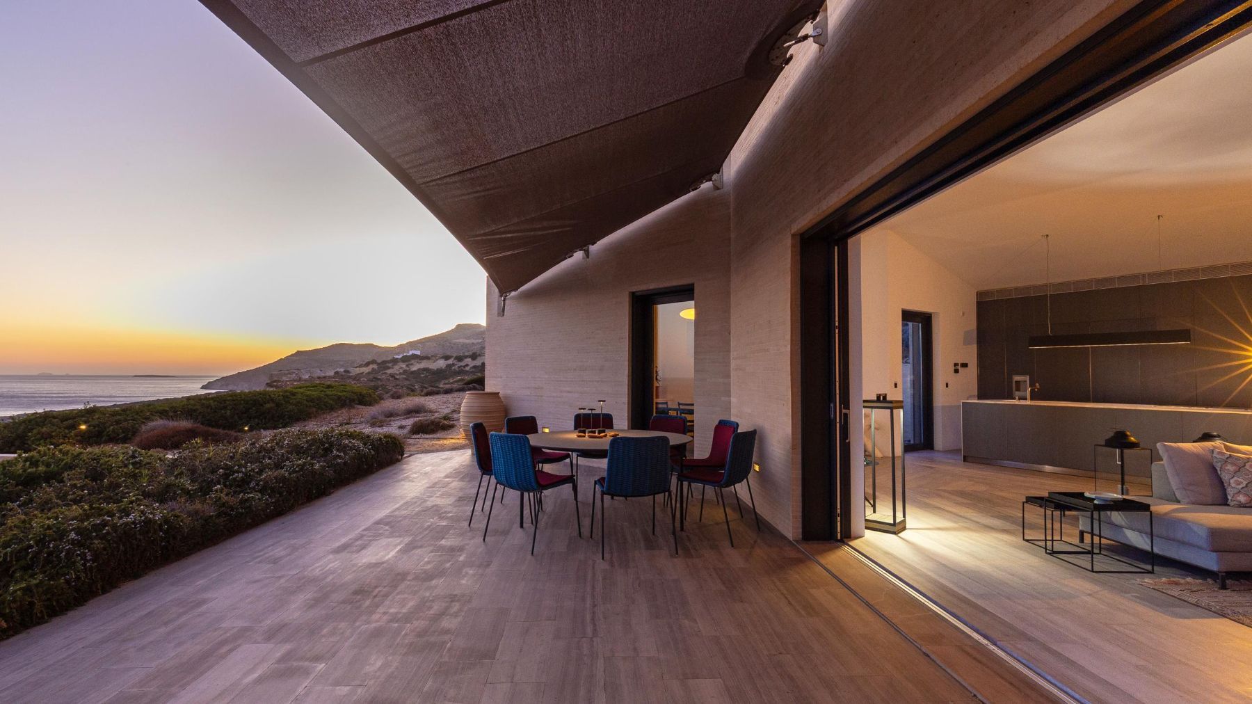 White Cliff villa photo.