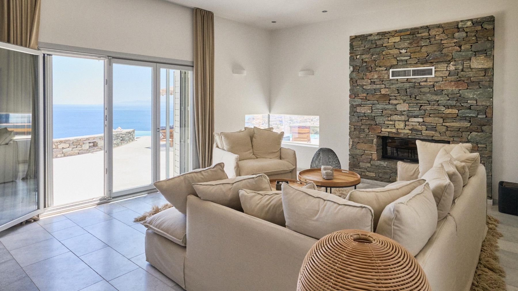 Soulstream villa photo.