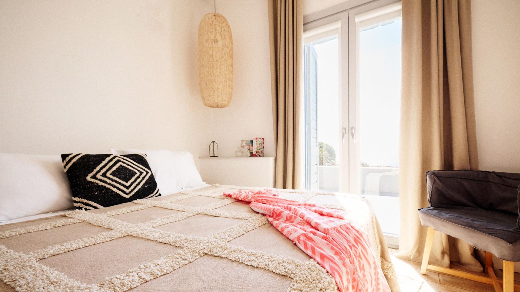 Soulstream villa photo.