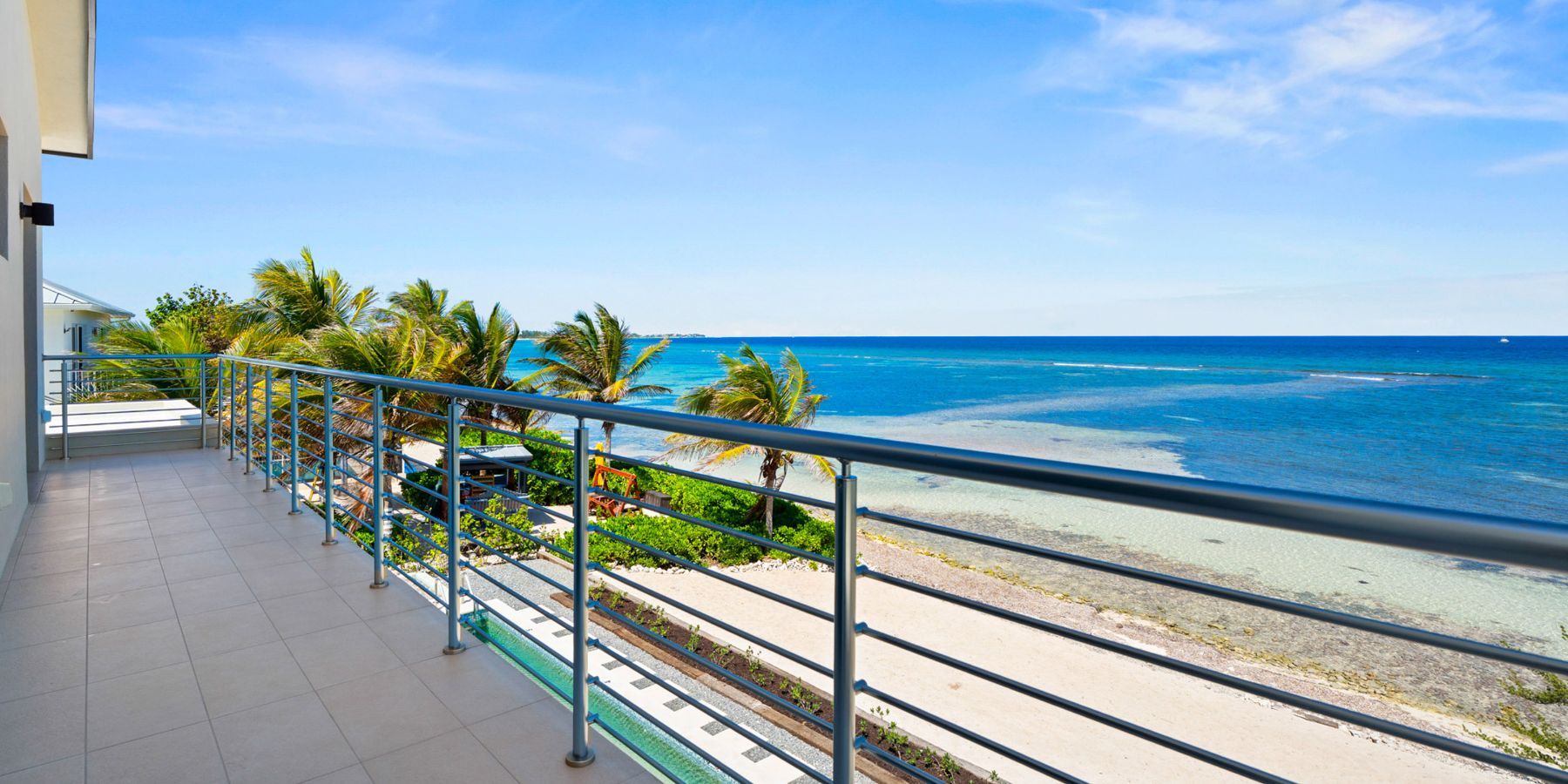 Coastal Charm villa photo.