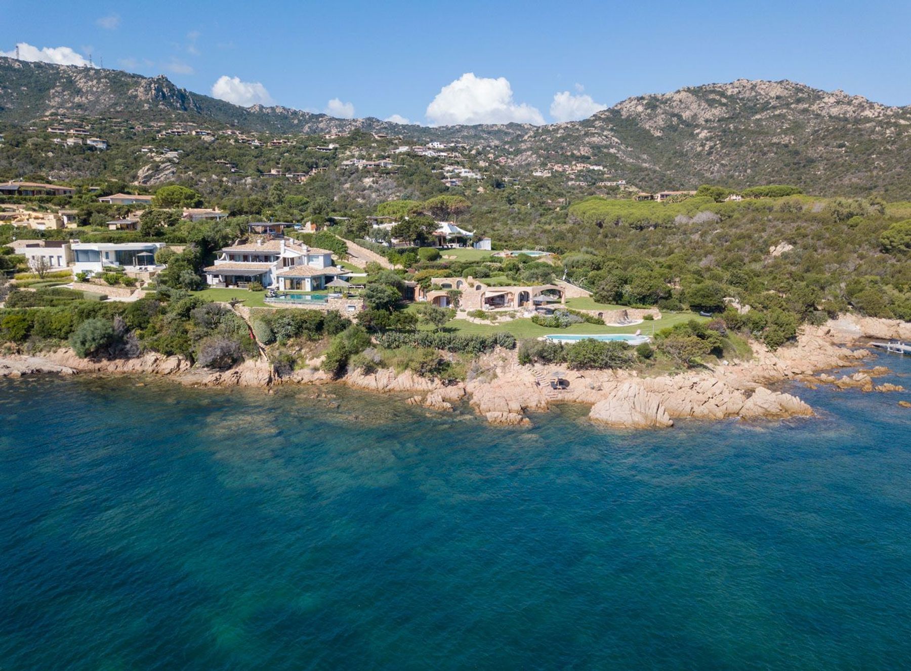Temeraria villa photo.