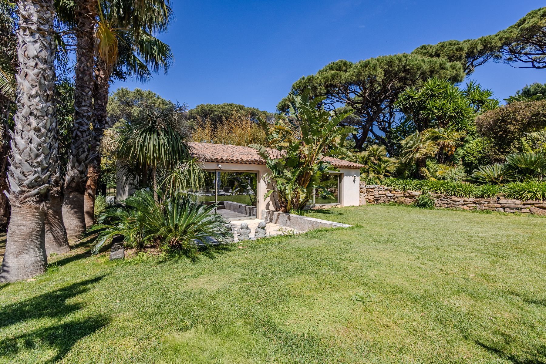 Villa Zen villa photo.