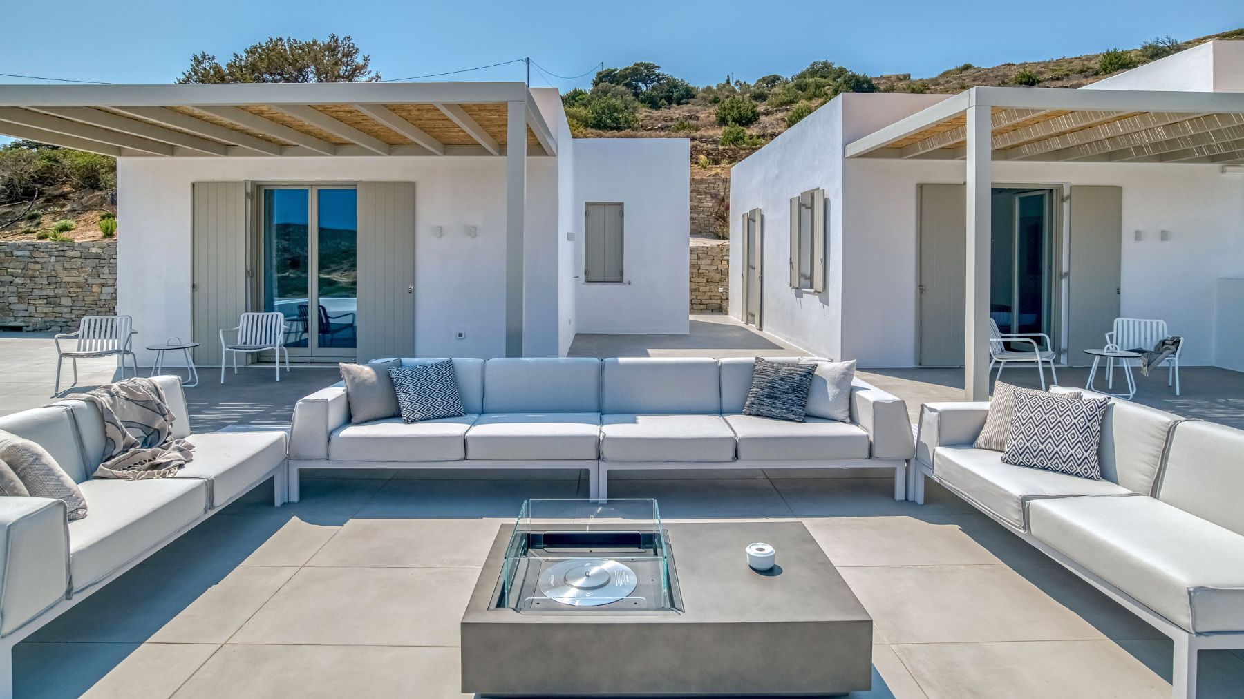 Caper villa photo.