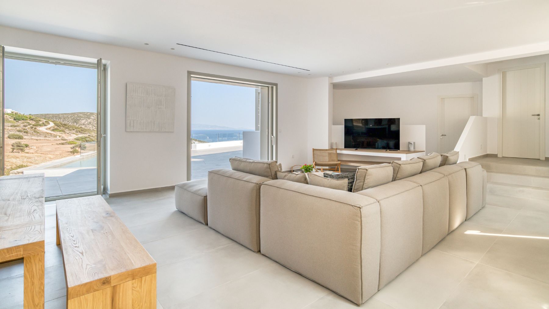 Caper villa photo.