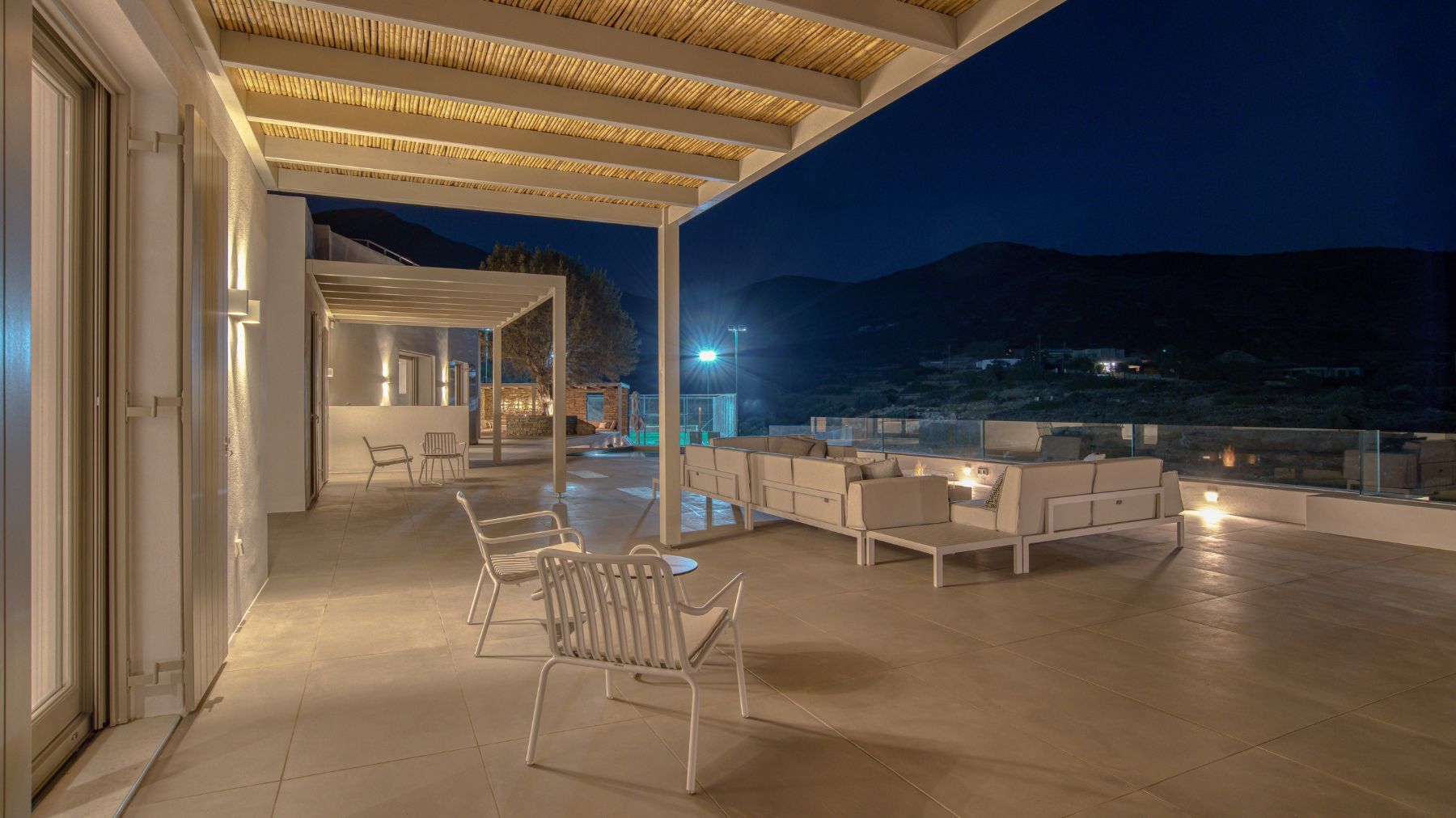 Caper villa photo.