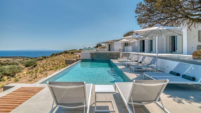 Caper villa photo.