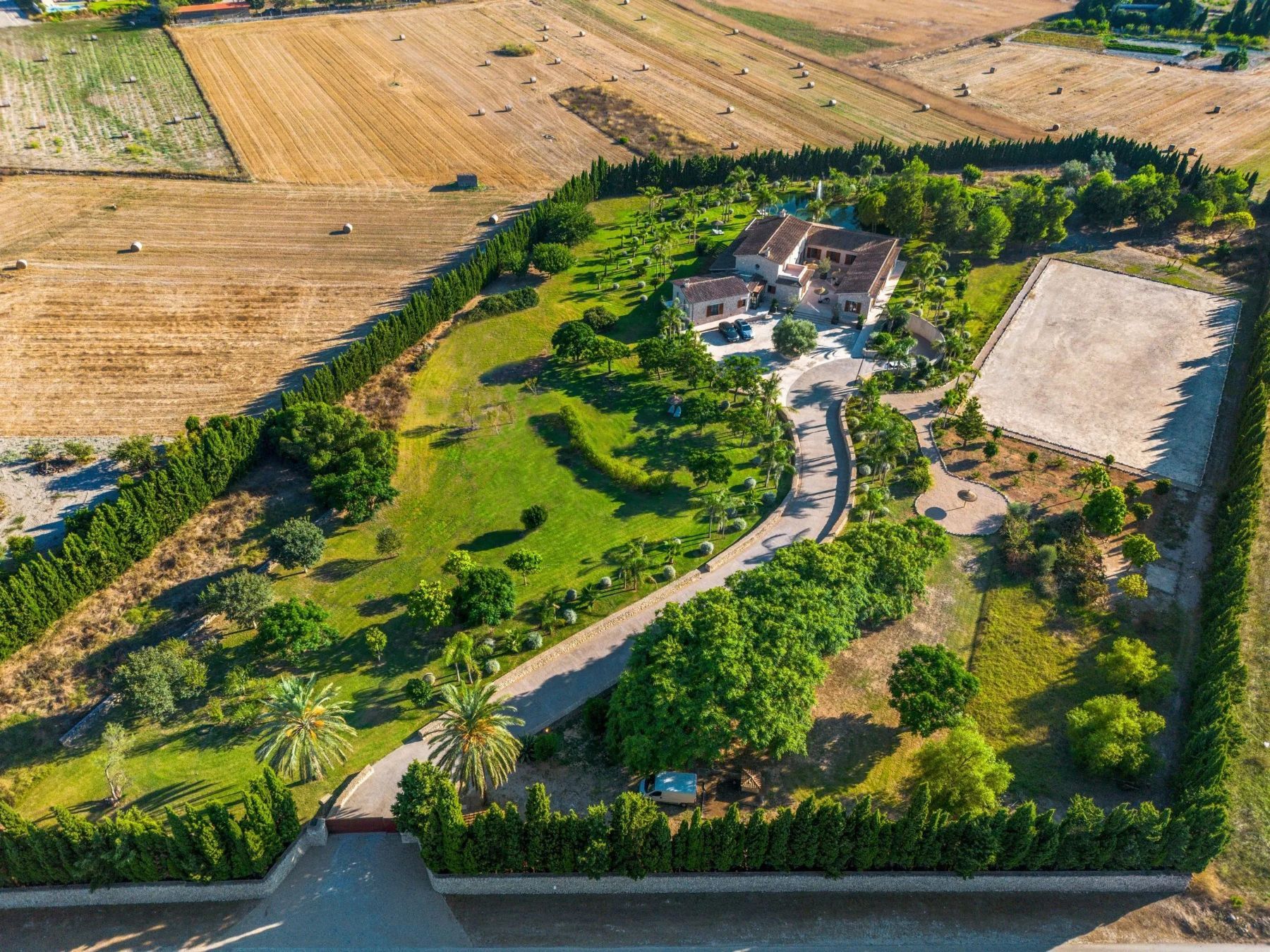Villa Montuiri villa photo.