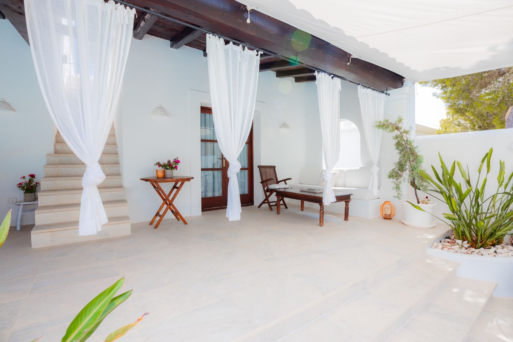 Can Destino Deluxe villa photo.