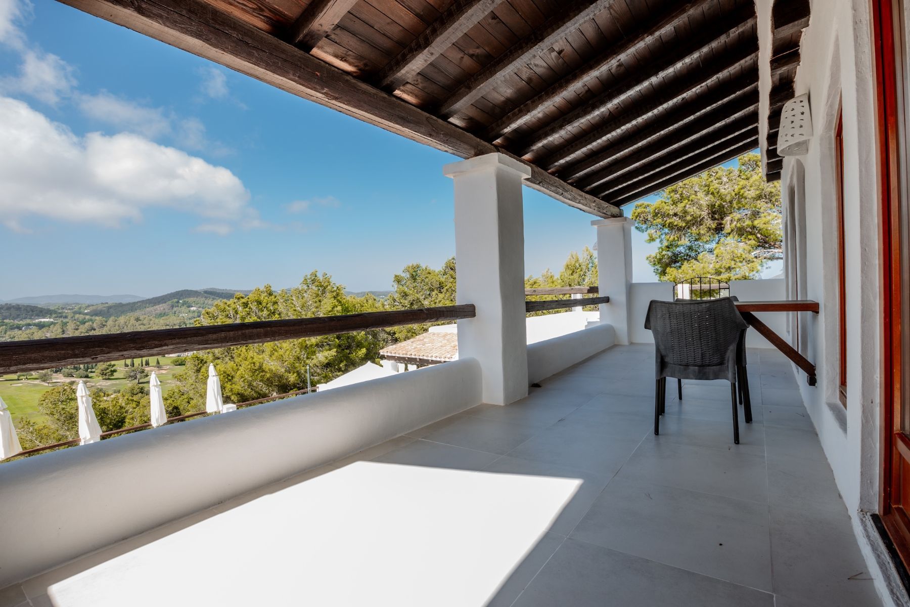 Can Destino Deluxe villa photo.