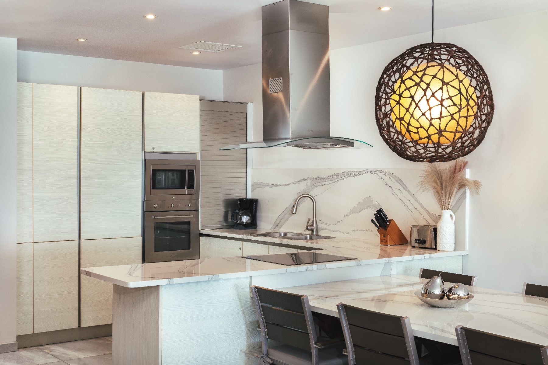 Fully equipped kitchen