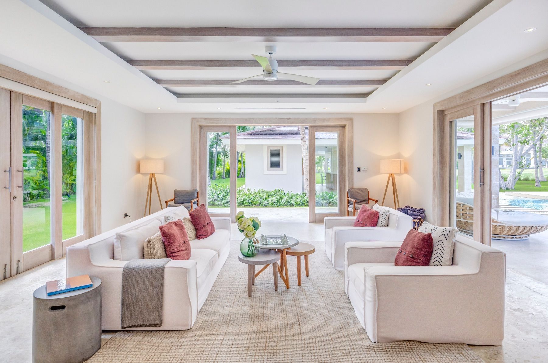 Royale Estate villa photo.