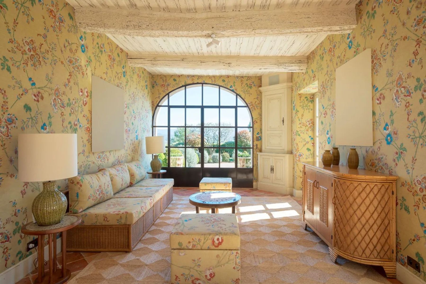 Mas des Glycines villa photo.