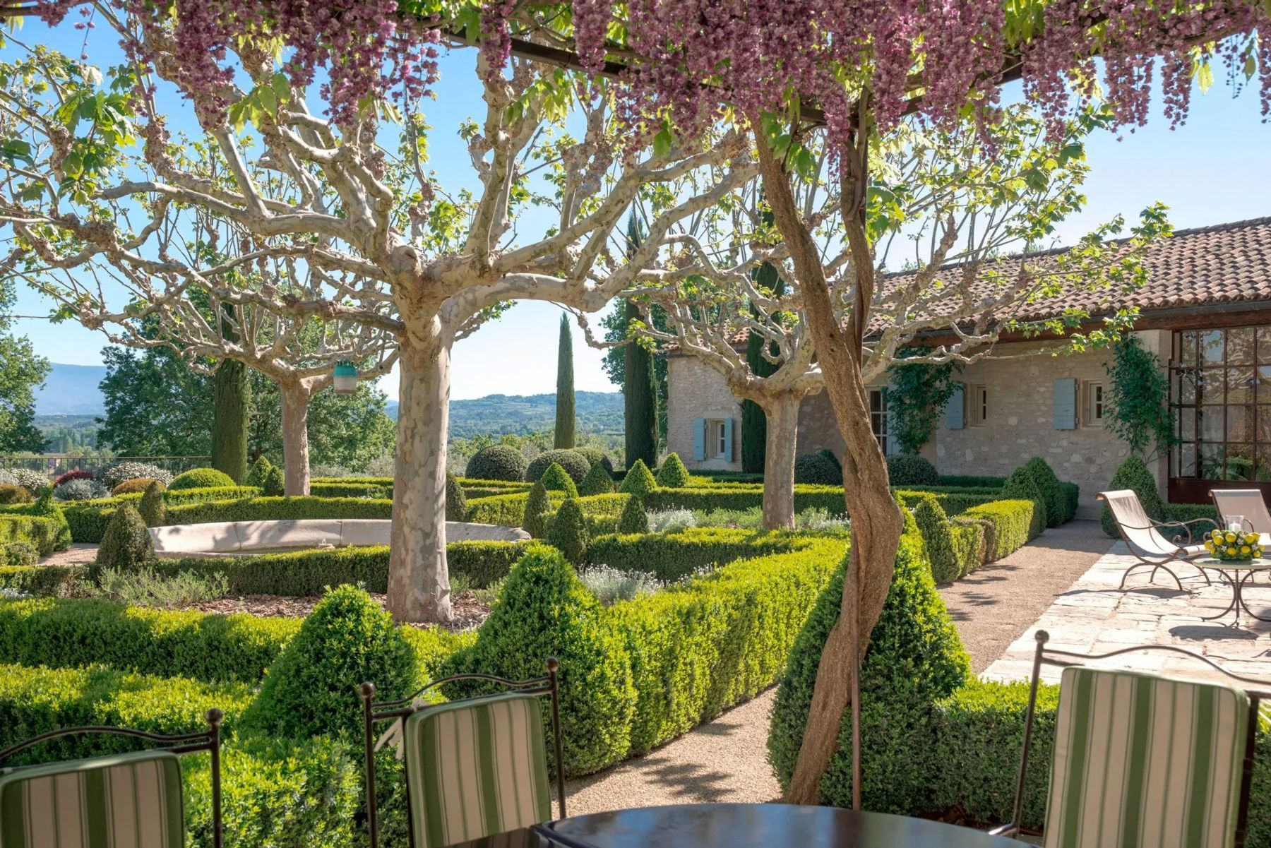 Mas des Glycines villa photo.