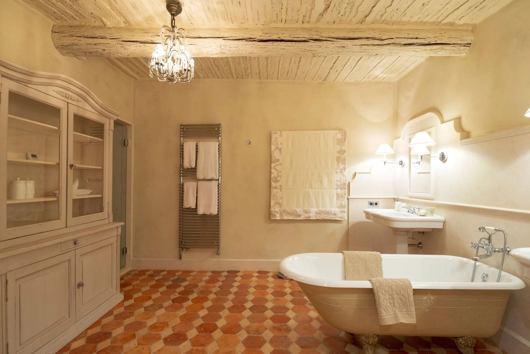Mas des Glycines villa photo.