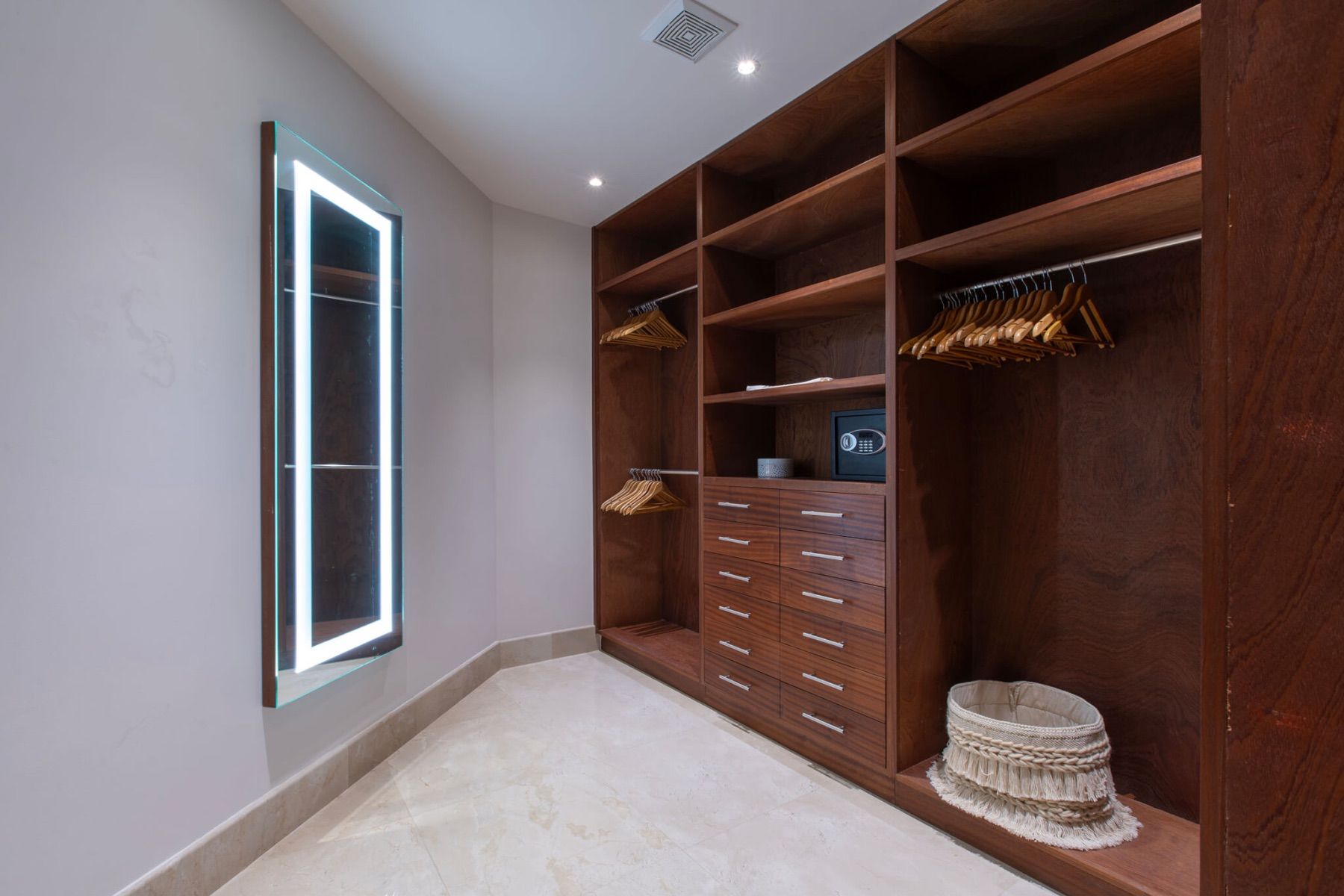 Fountainhead villa photo.