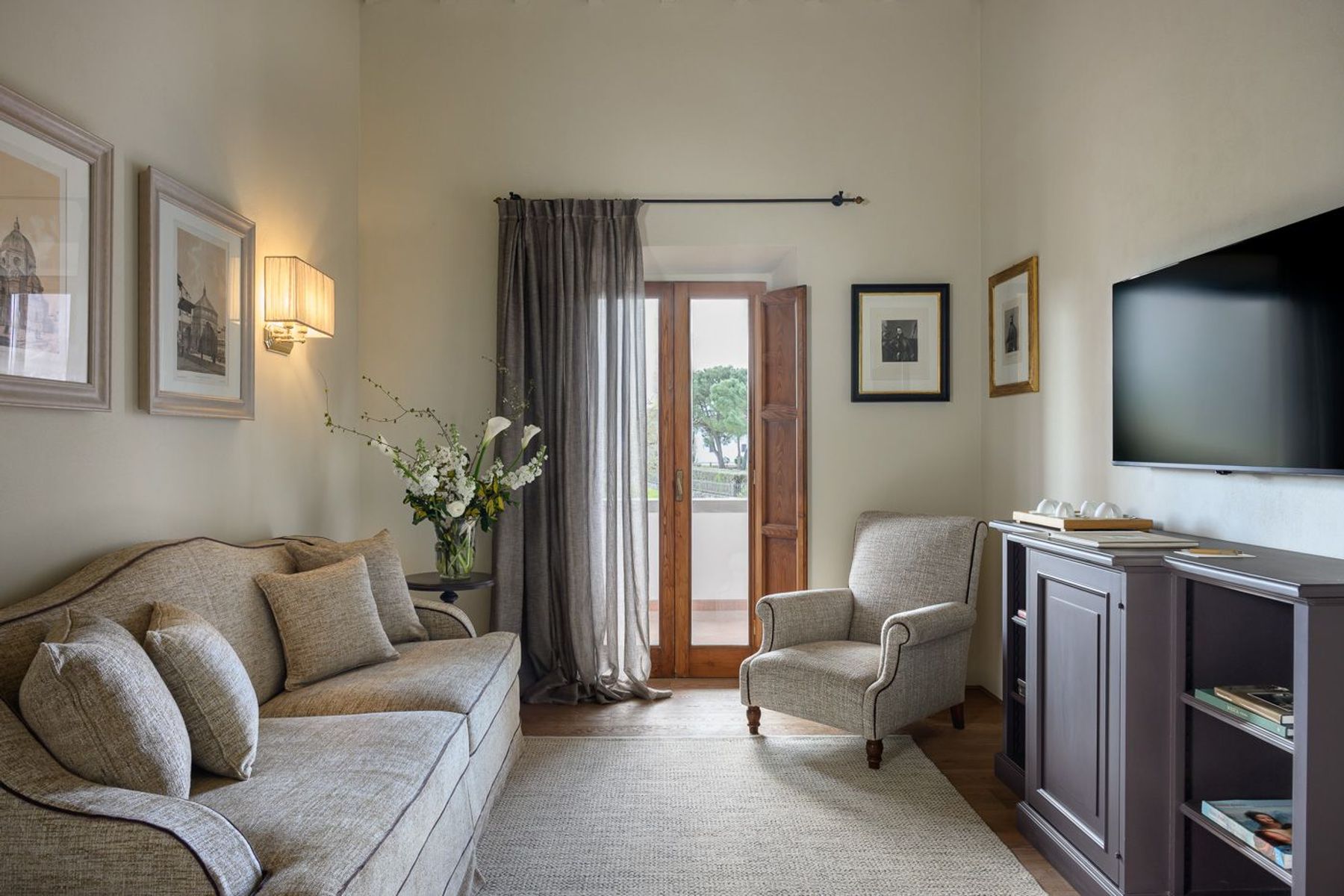 Alverana villa photo.