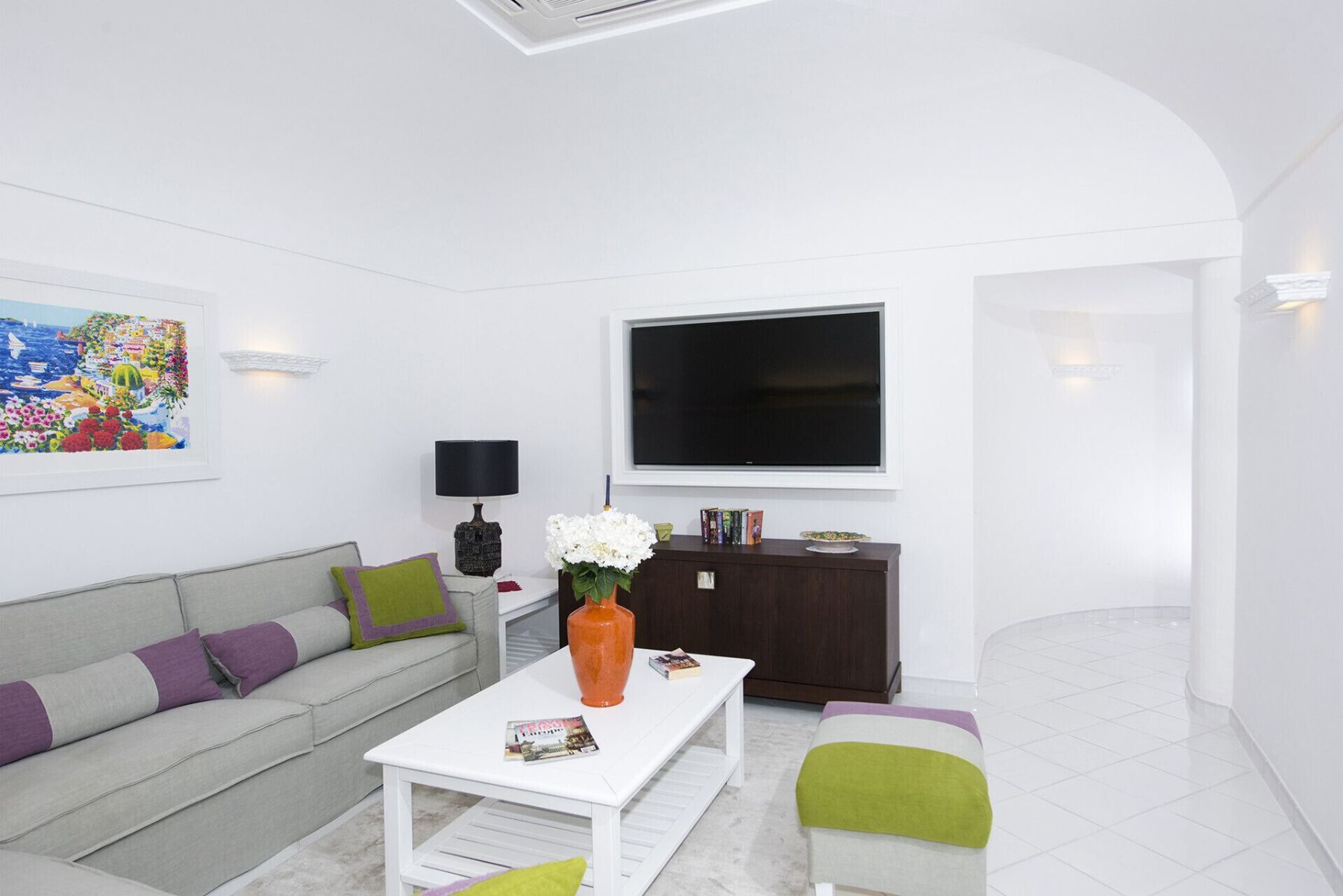 Narlita villa photo.