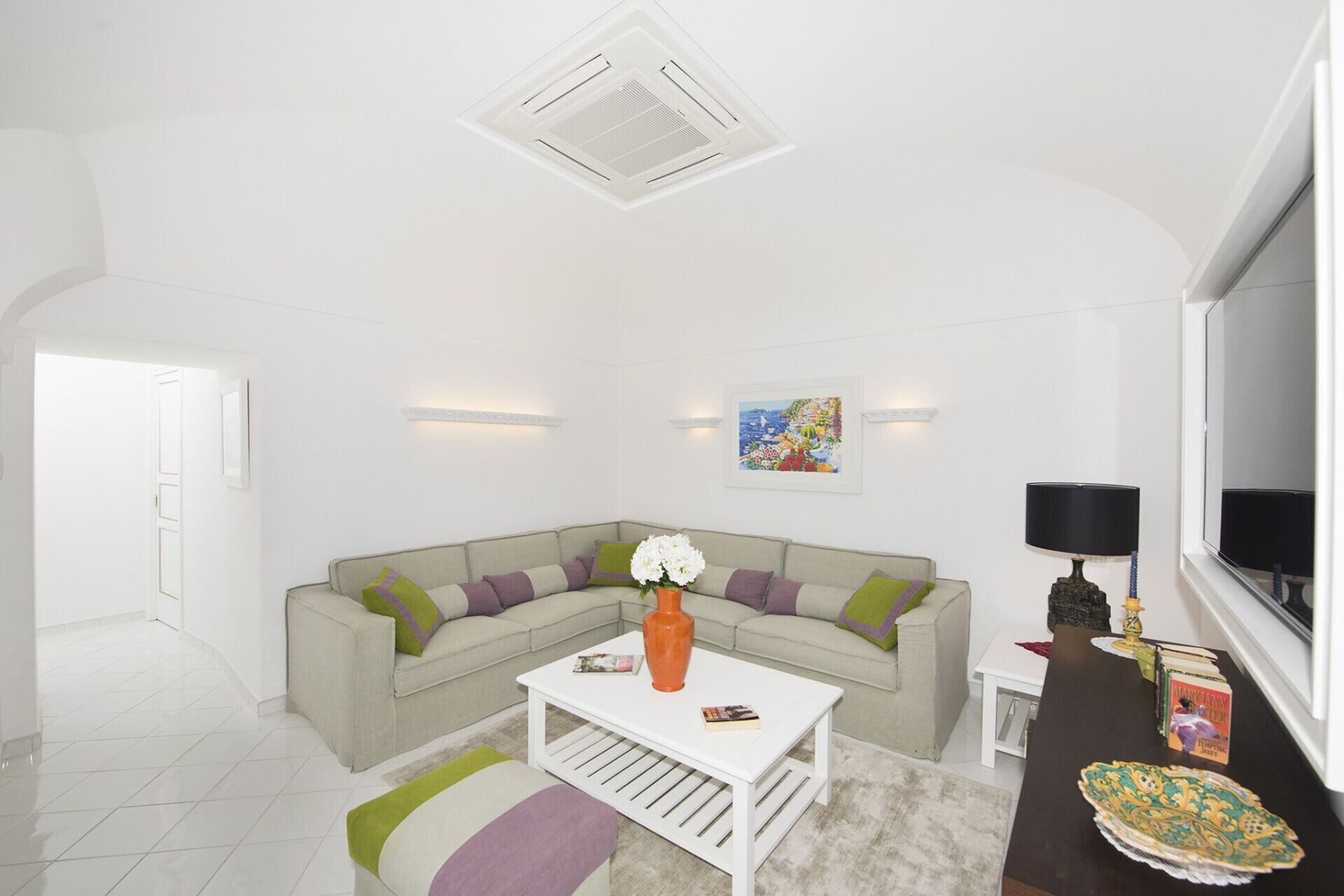 Narlita villa photo.