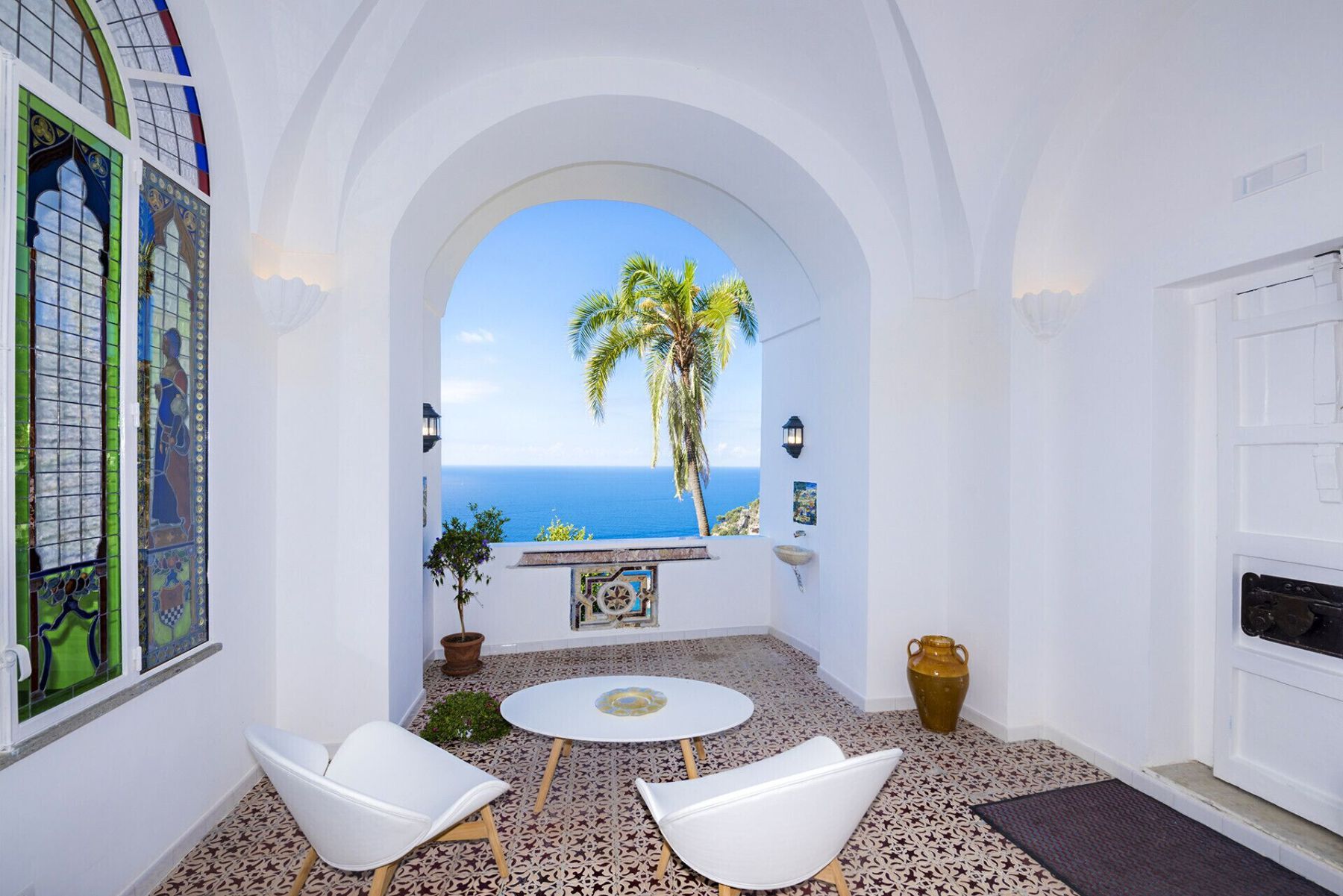 Narlita villa photo.