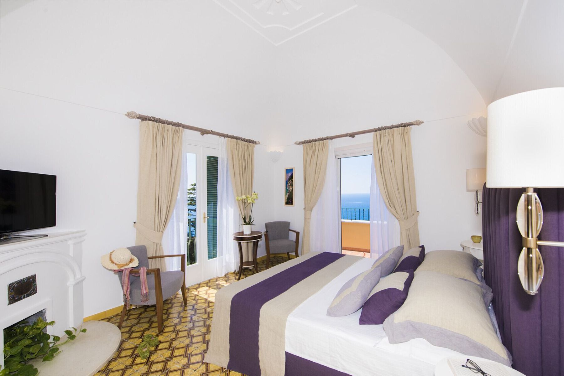 Narlita villa photo.