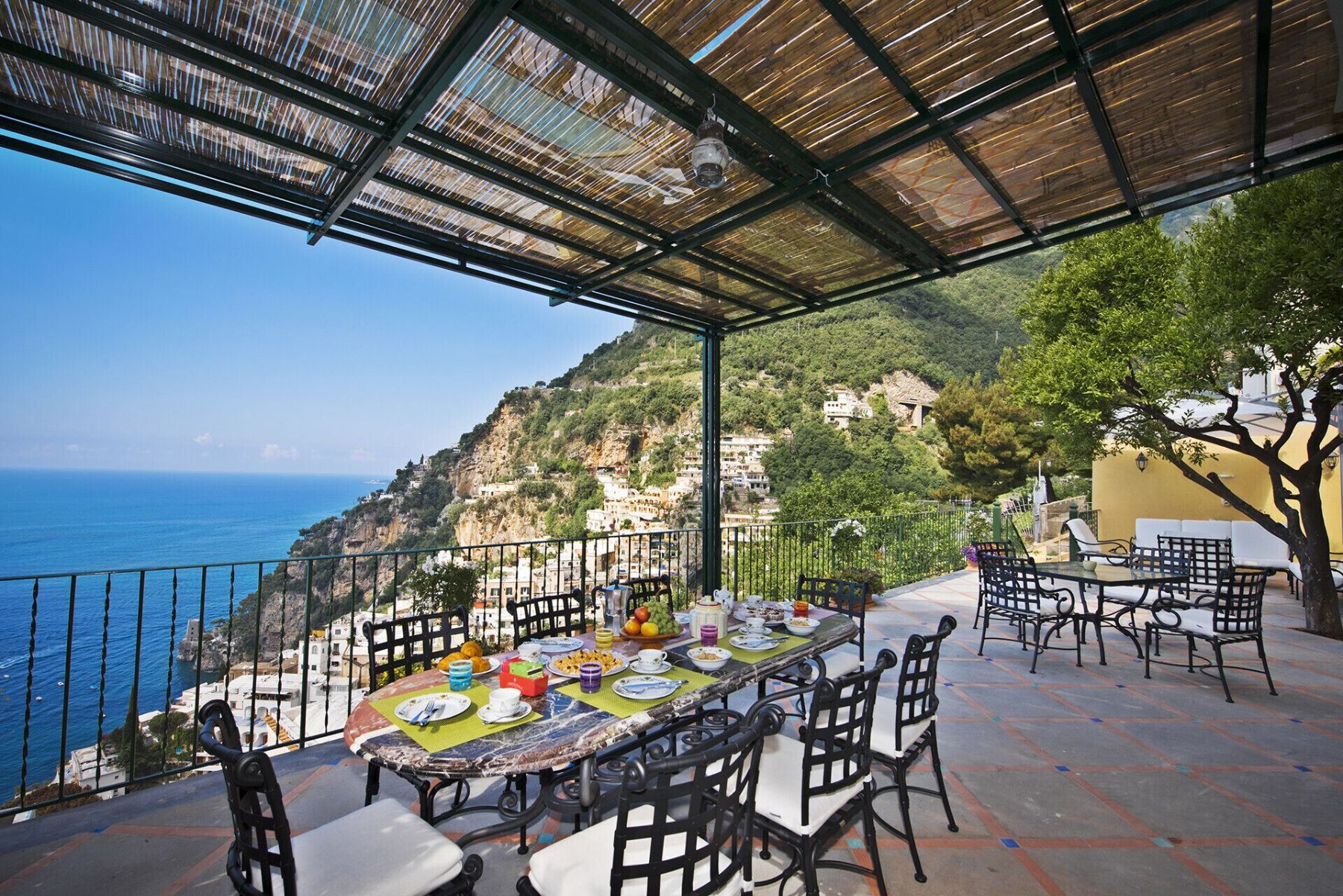Narlita villa photo.