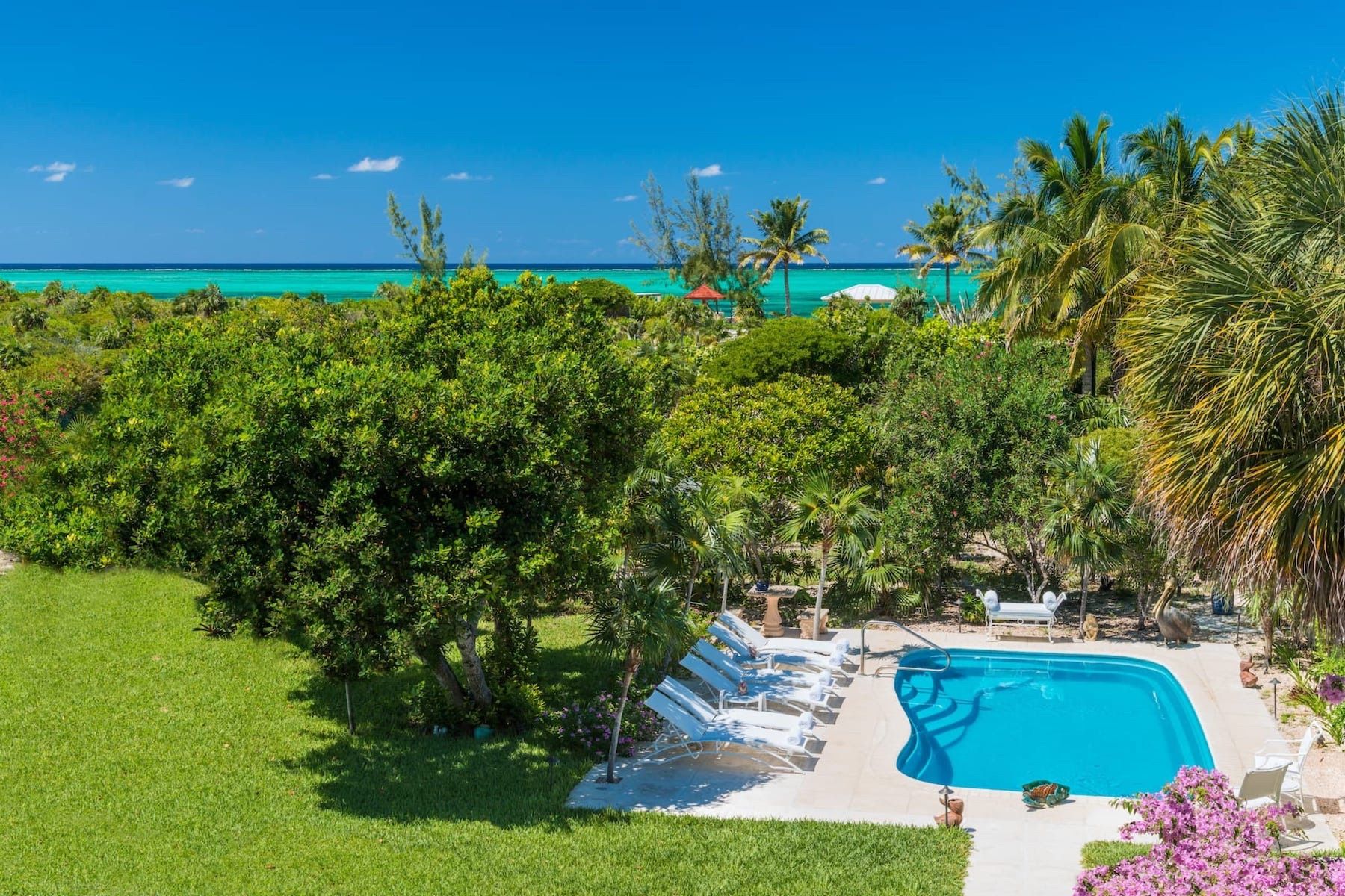 Reef Pearl - 4 Bedroom villa photo.