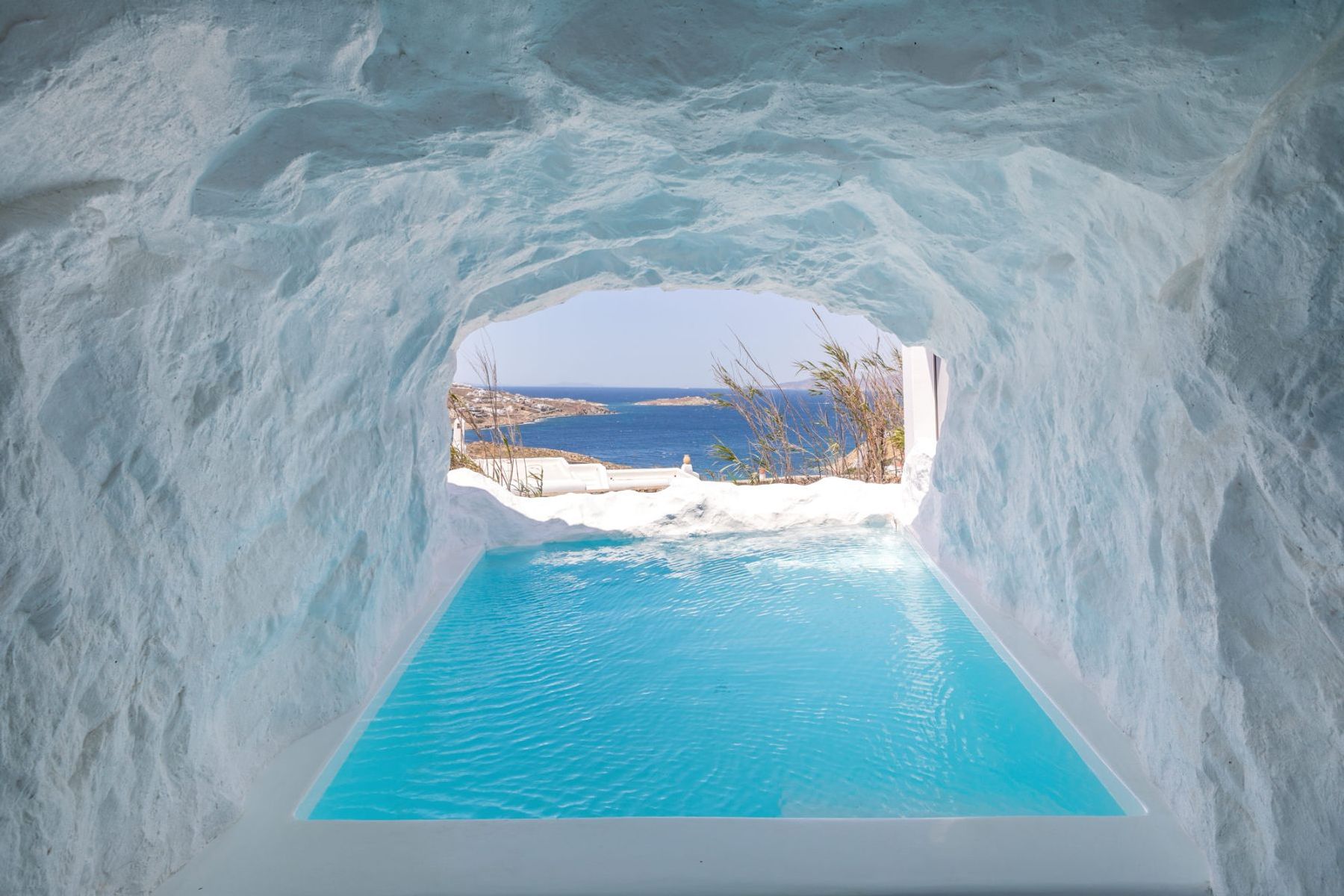 Aquamarine villa photo.