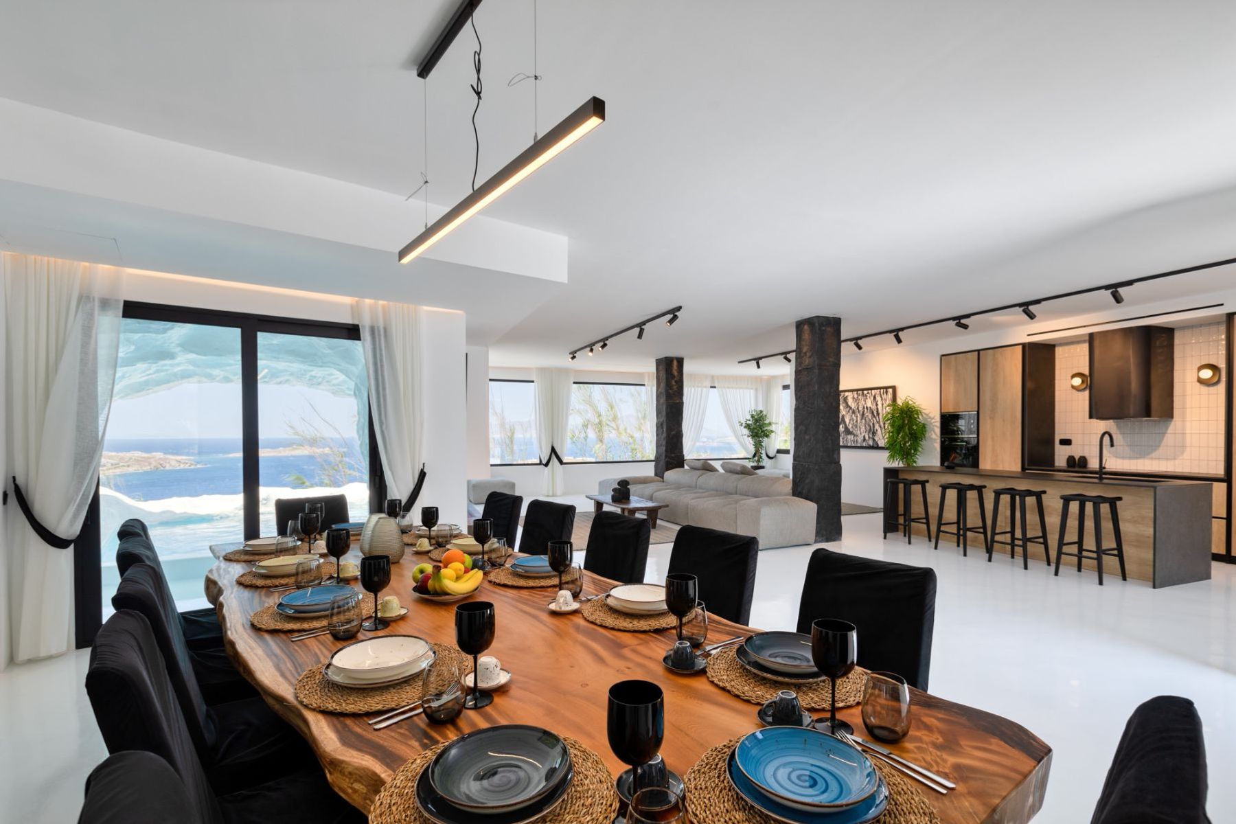 Aquamarine villa photo.